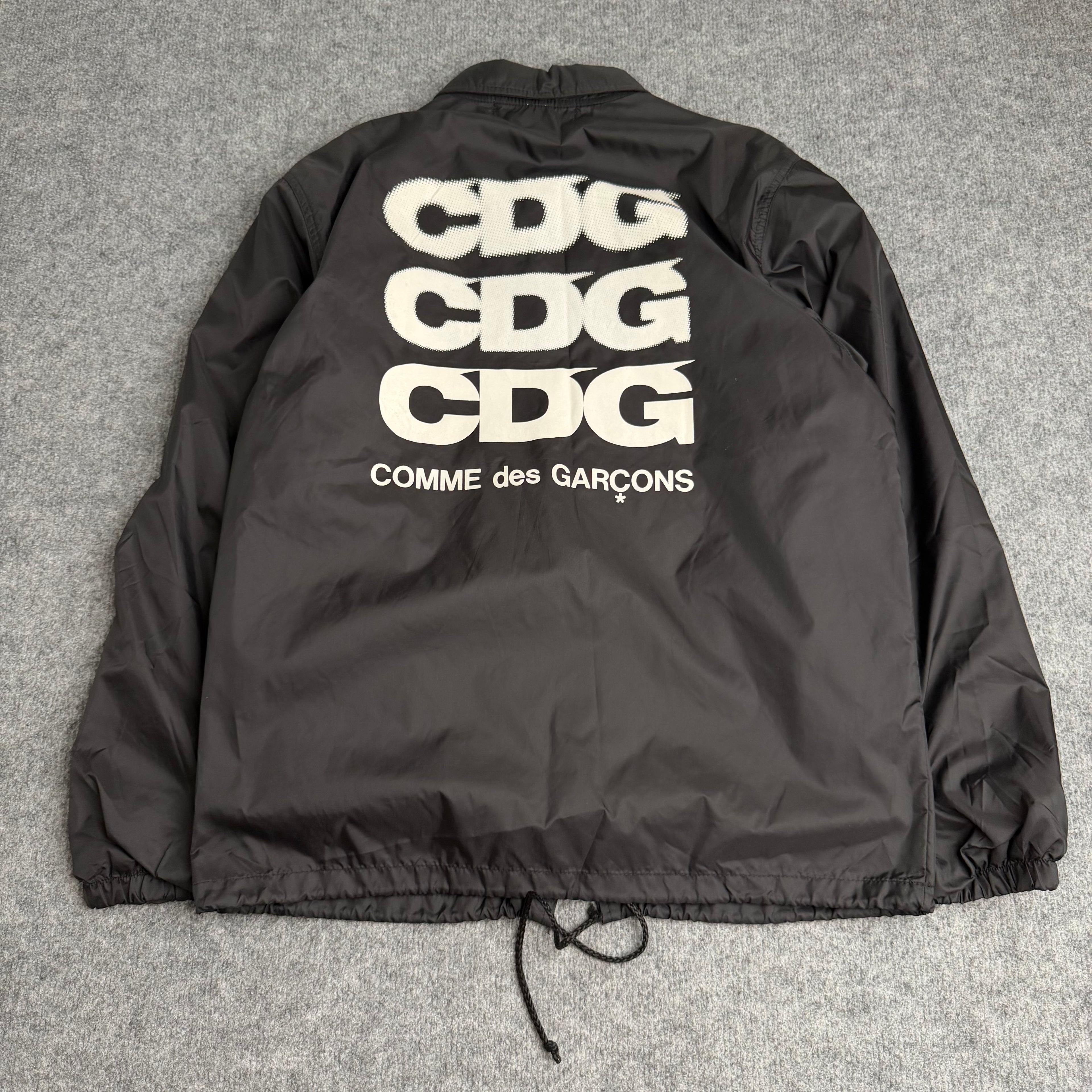 Comme Des Garcons jakke (Str. S)