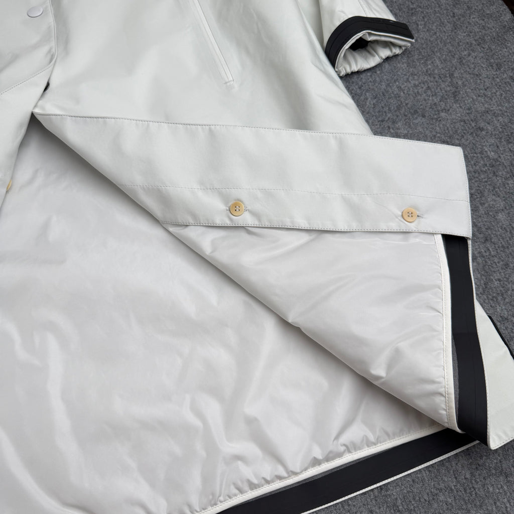 Prada trenchcoat (Str. S)