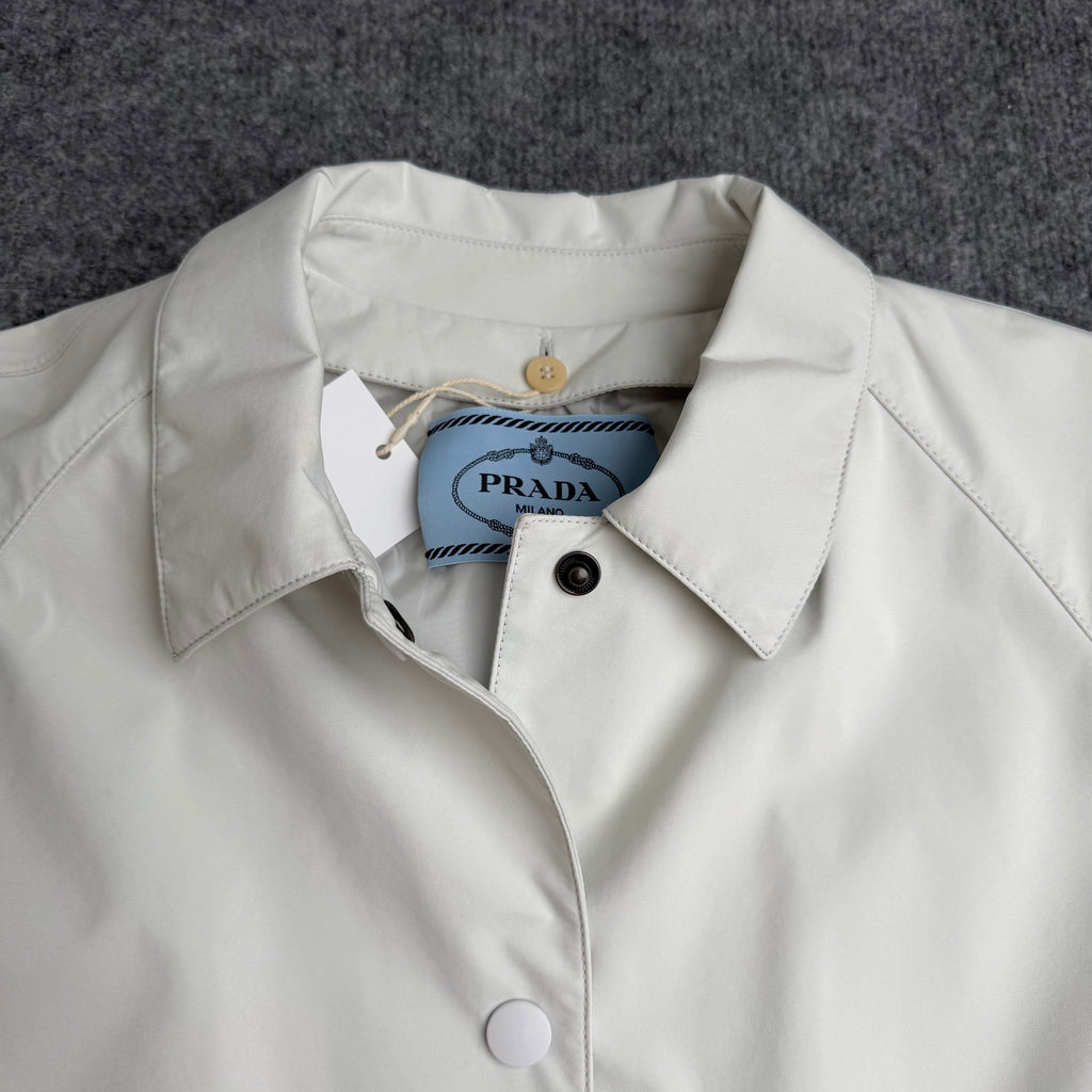 Prada trenchcoat (Str. S)