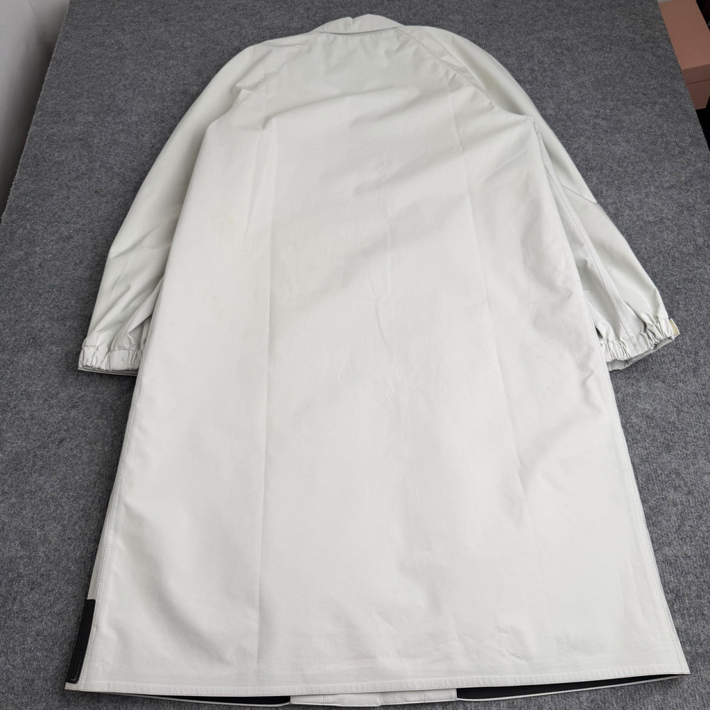 Prada trenchcoat (Str. S)