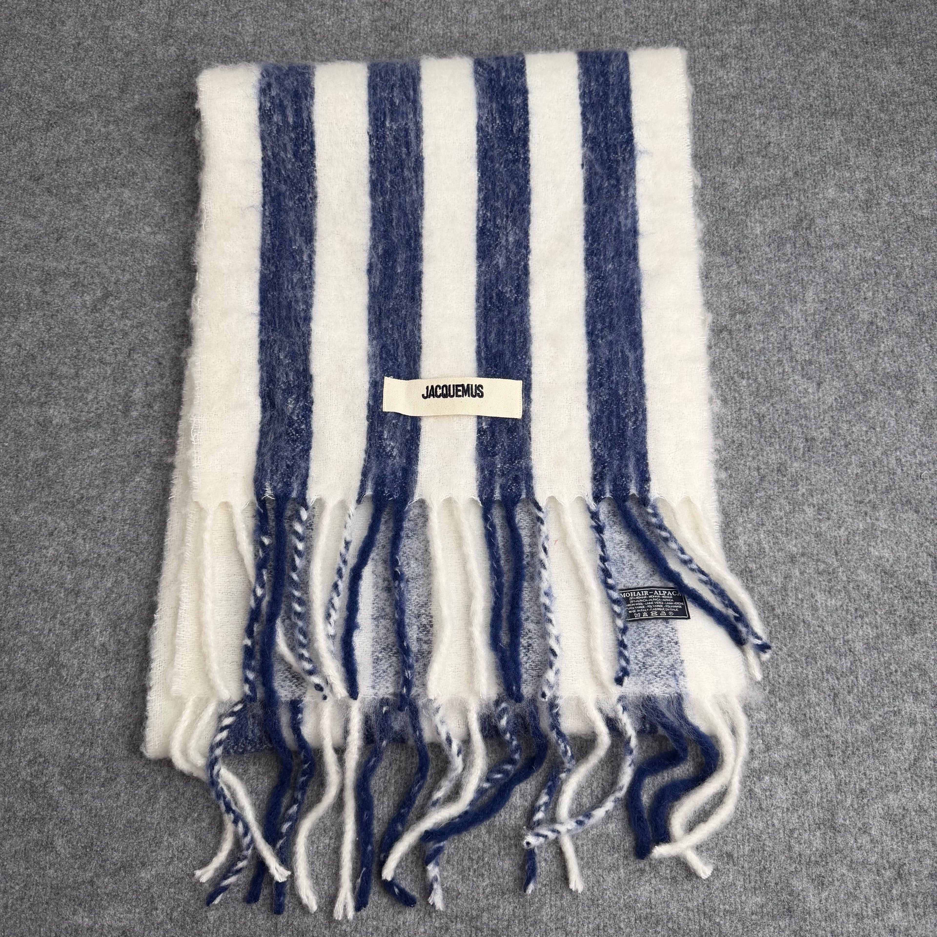 Jacquemus halstørklæde
