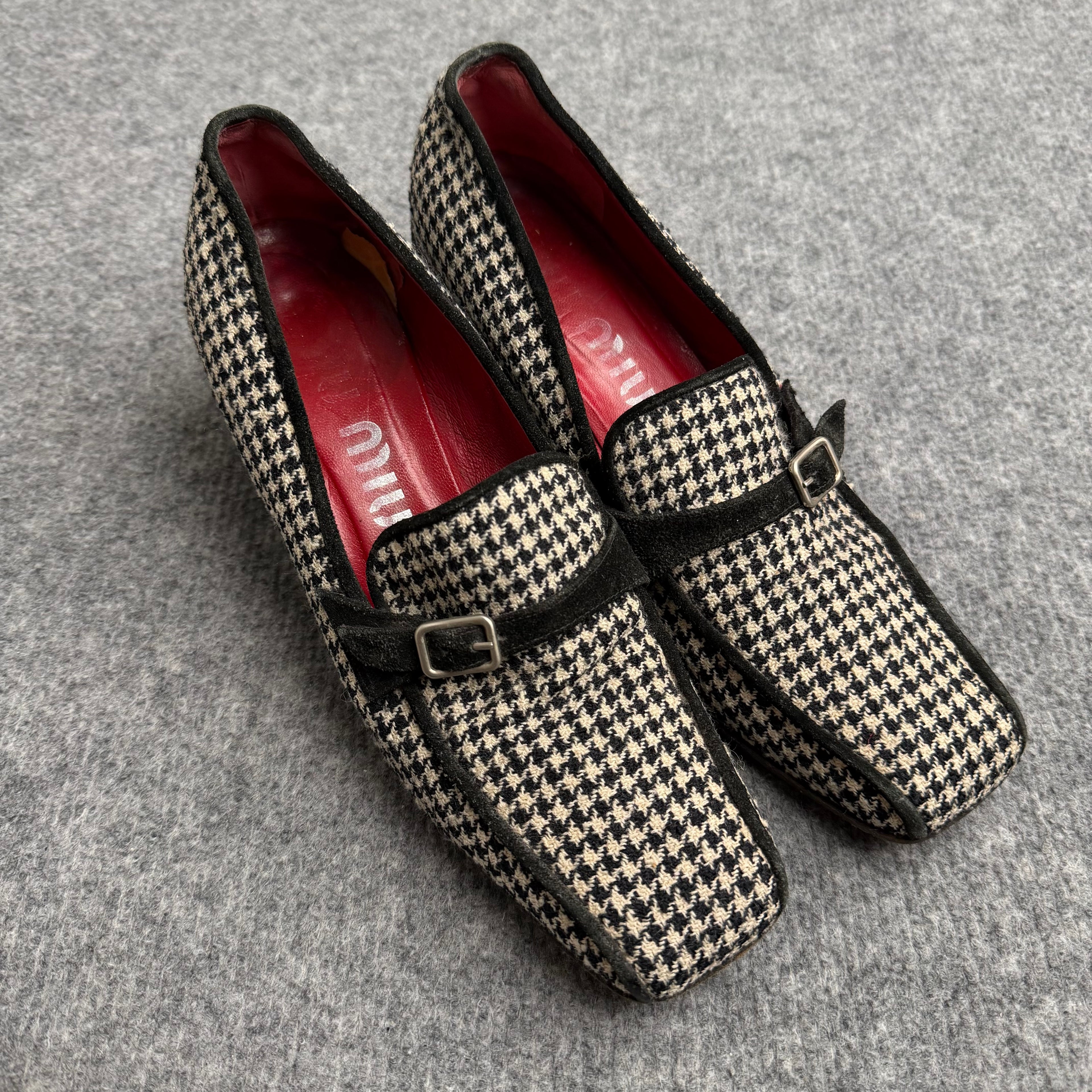 Miu Miu loafers (Str. 39)