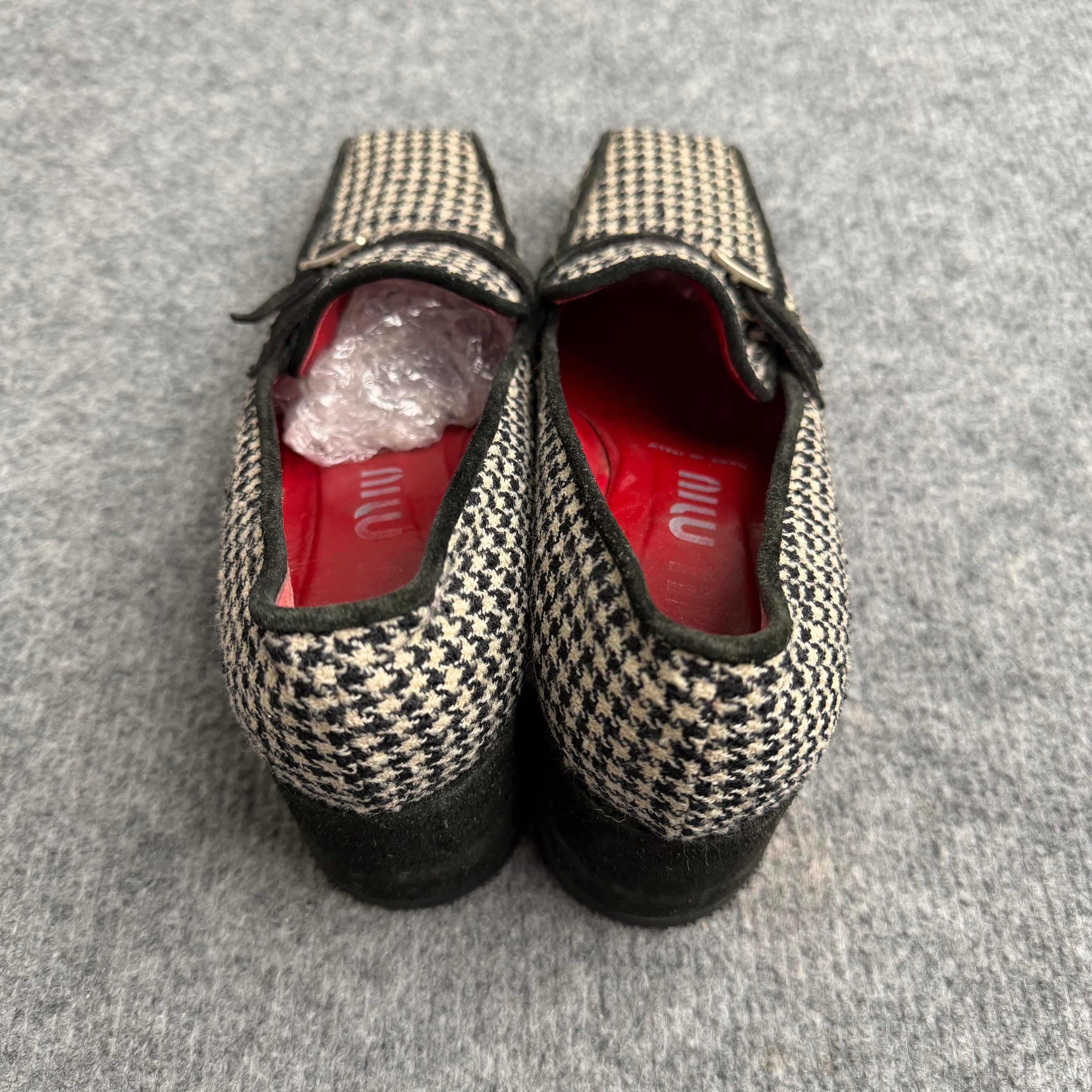 Miu Miu loafers (Str. 39)