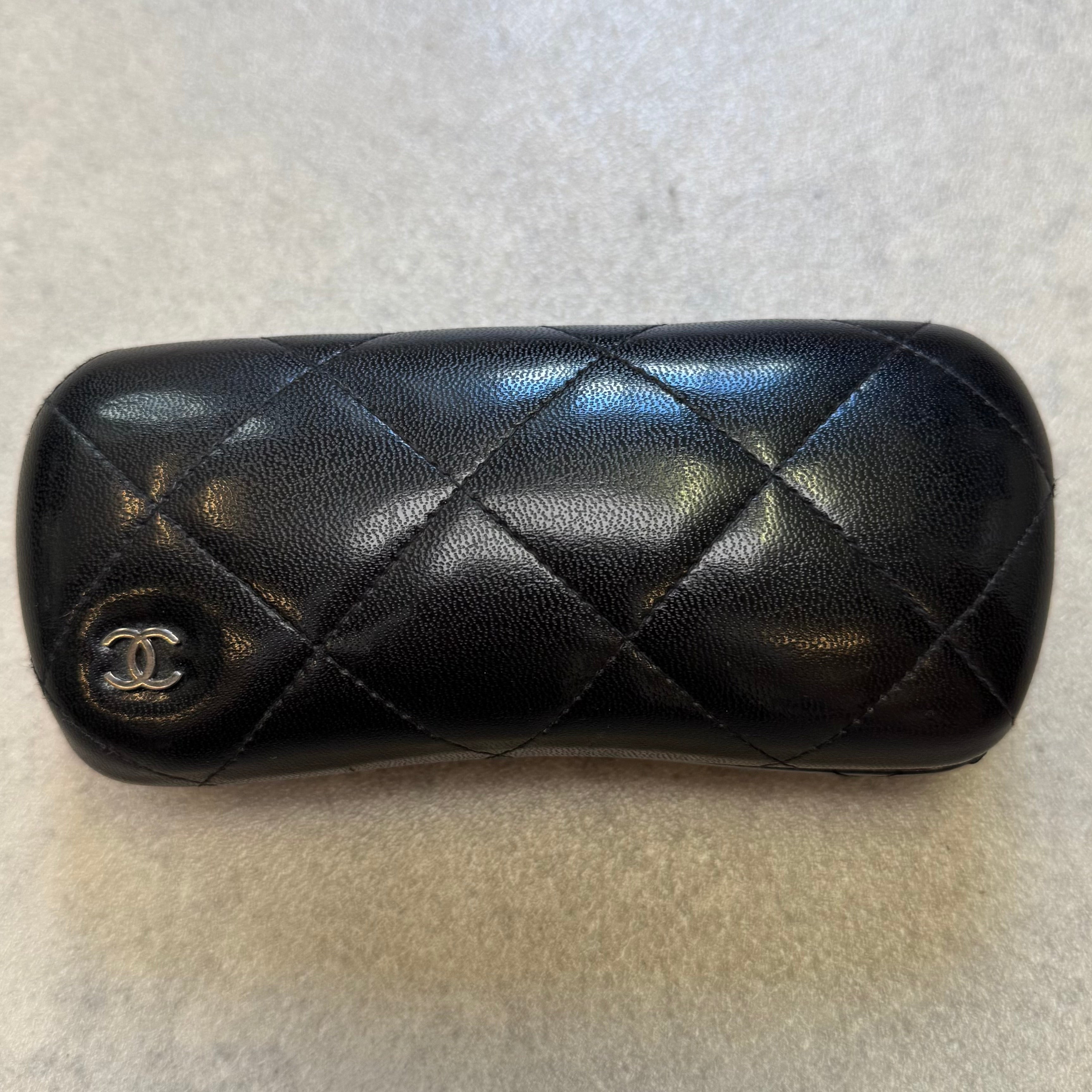 Chanel briller