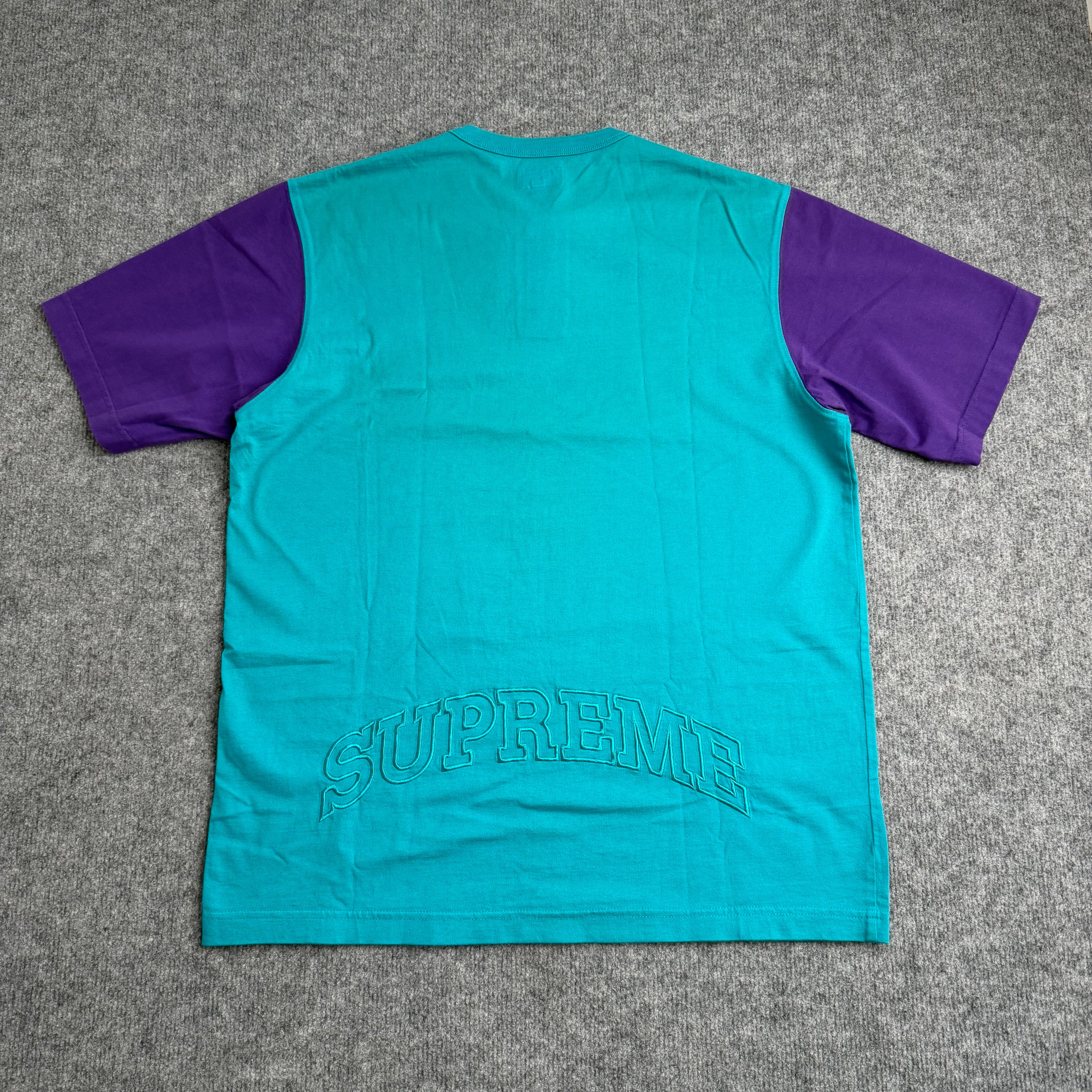 Supreme Henley t-shirt ( Str. M)