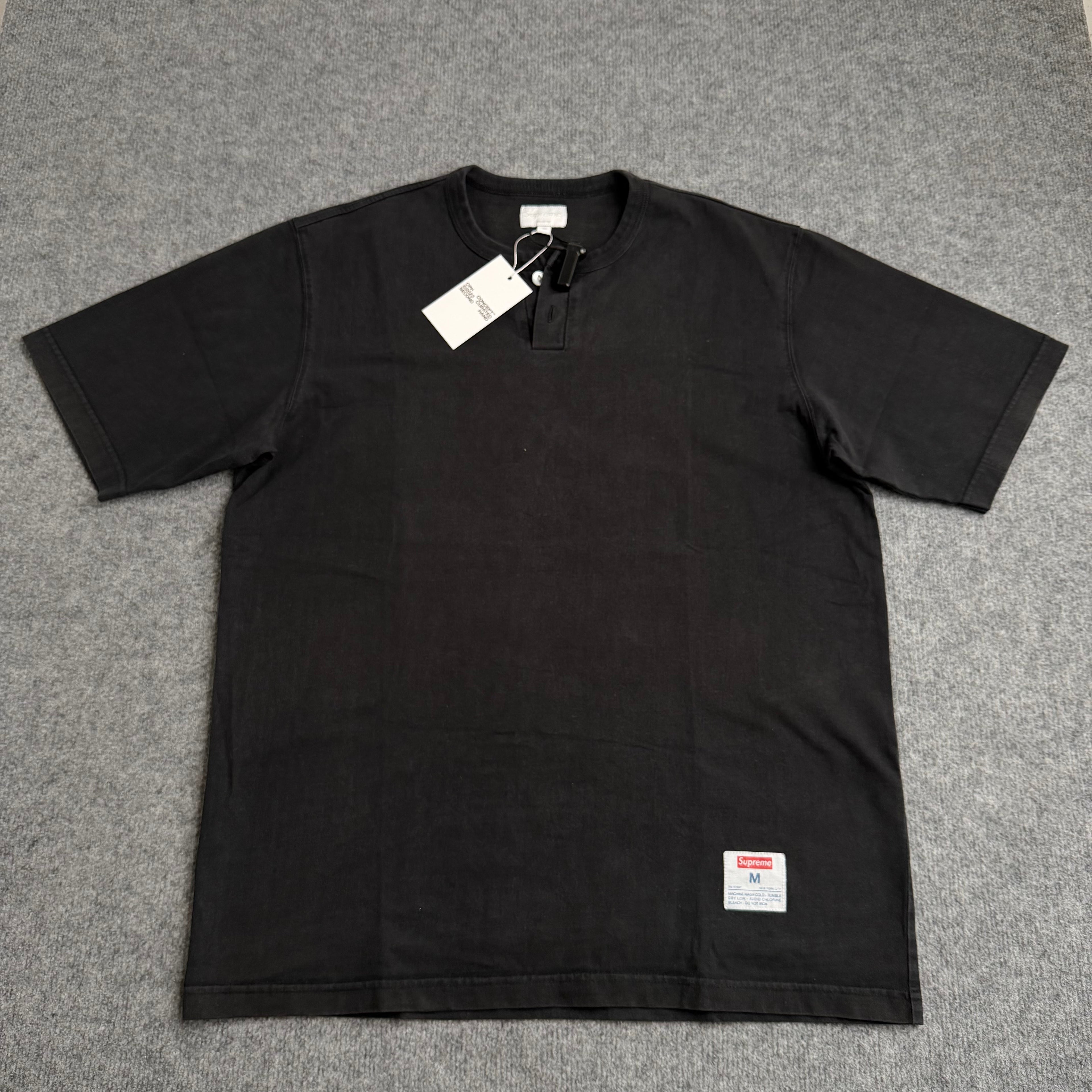 Supreme Henley T-Shirt (Str. M)