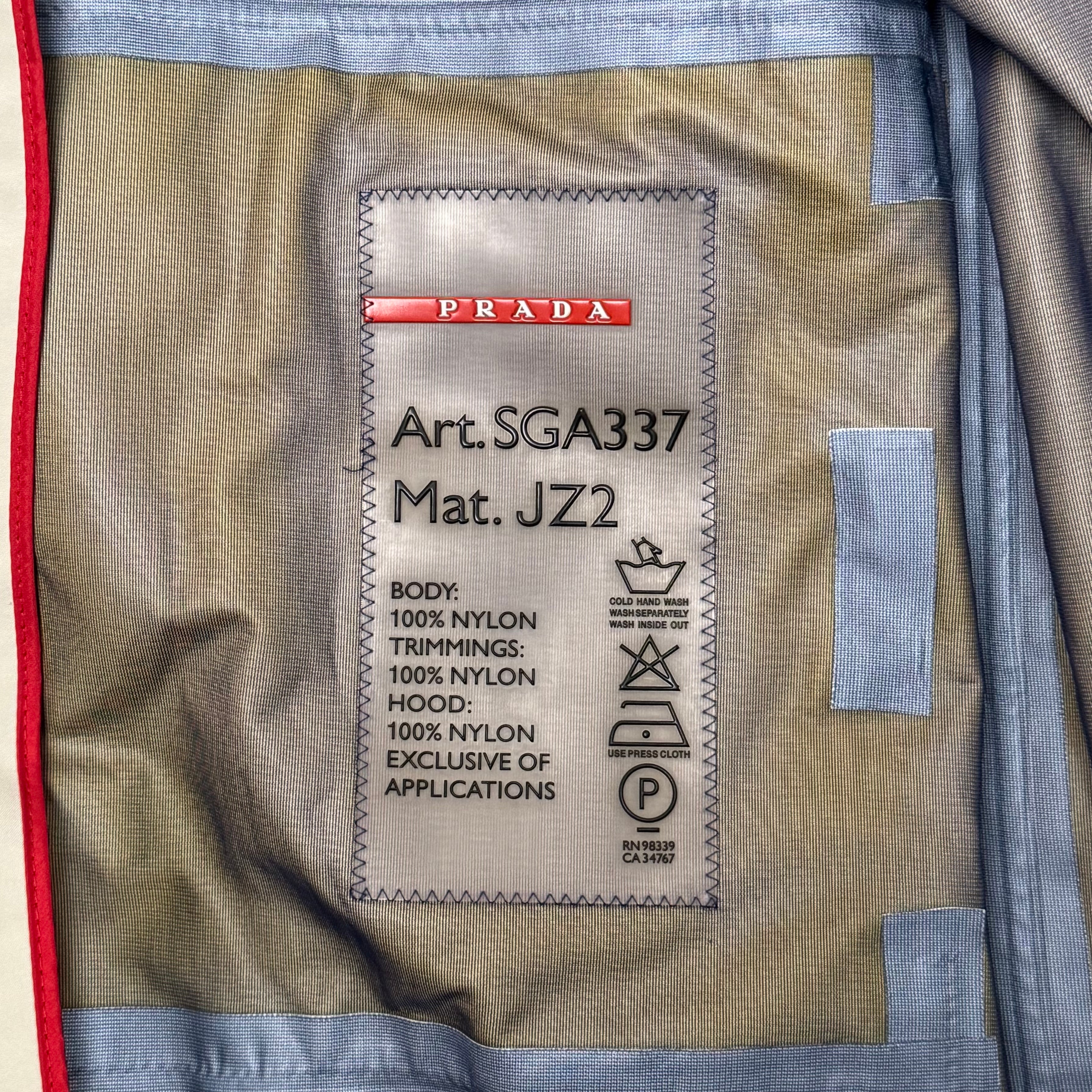 Prada jakke (Str. M)