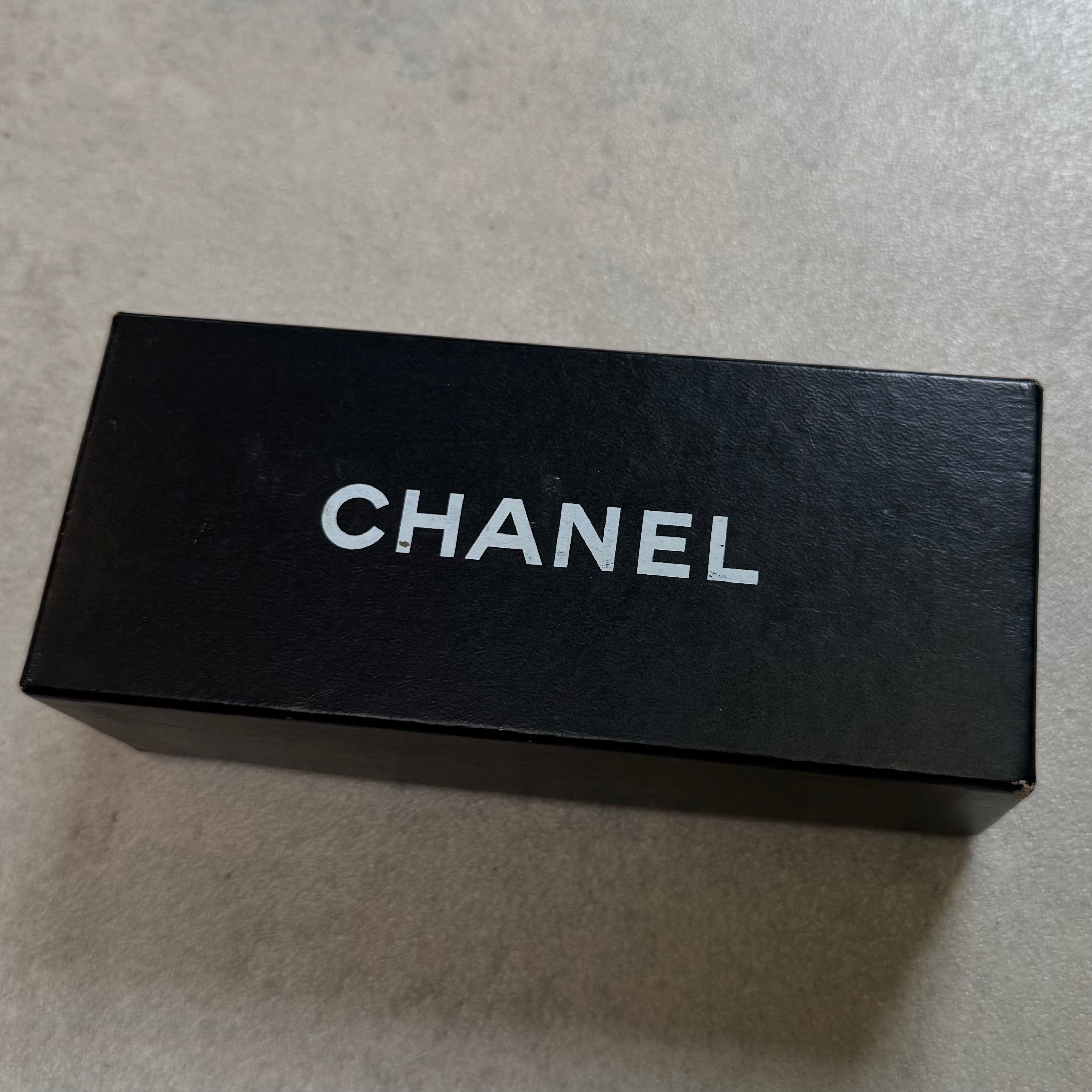 Chanel briller