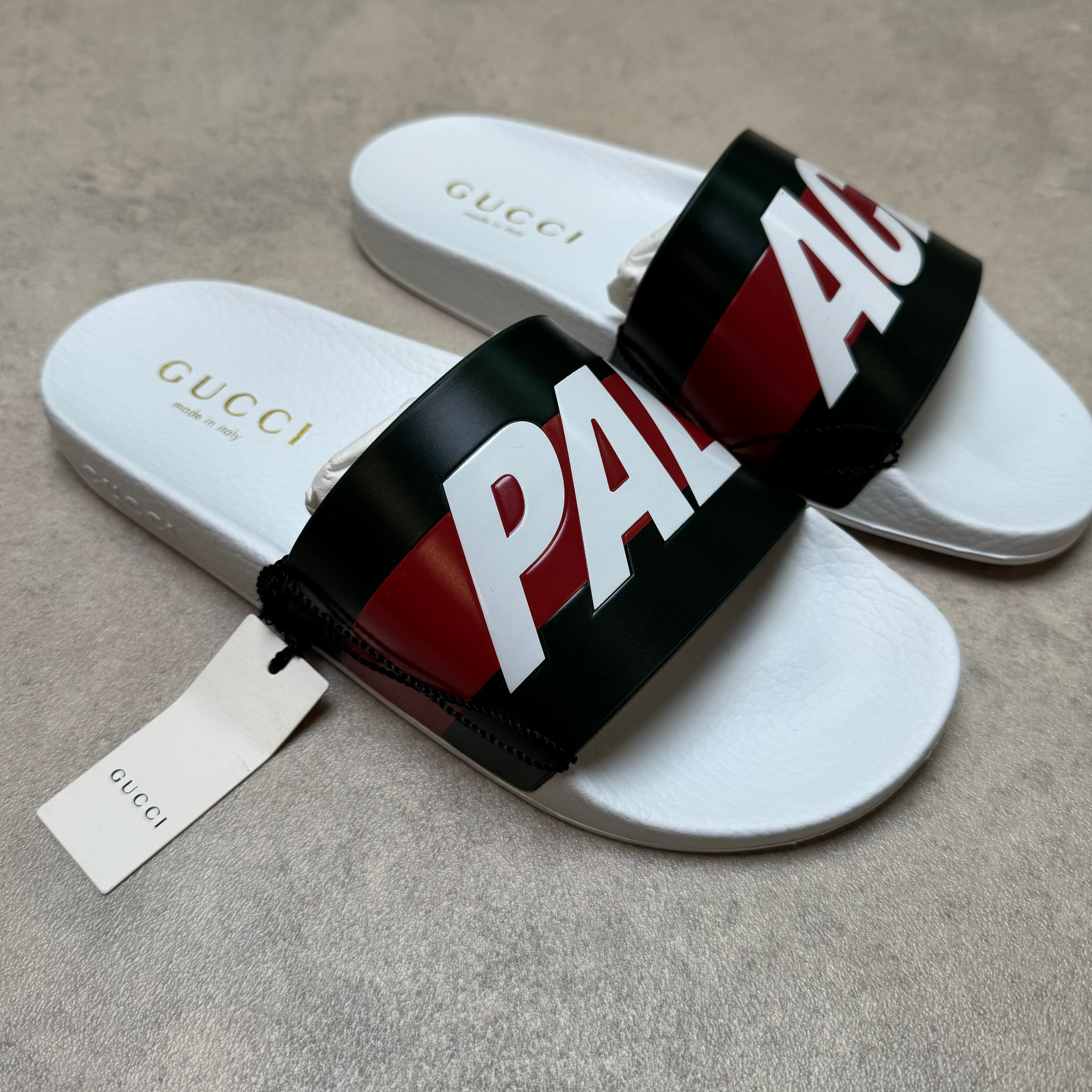 Gucci x Palace flip flops (Str. 41)