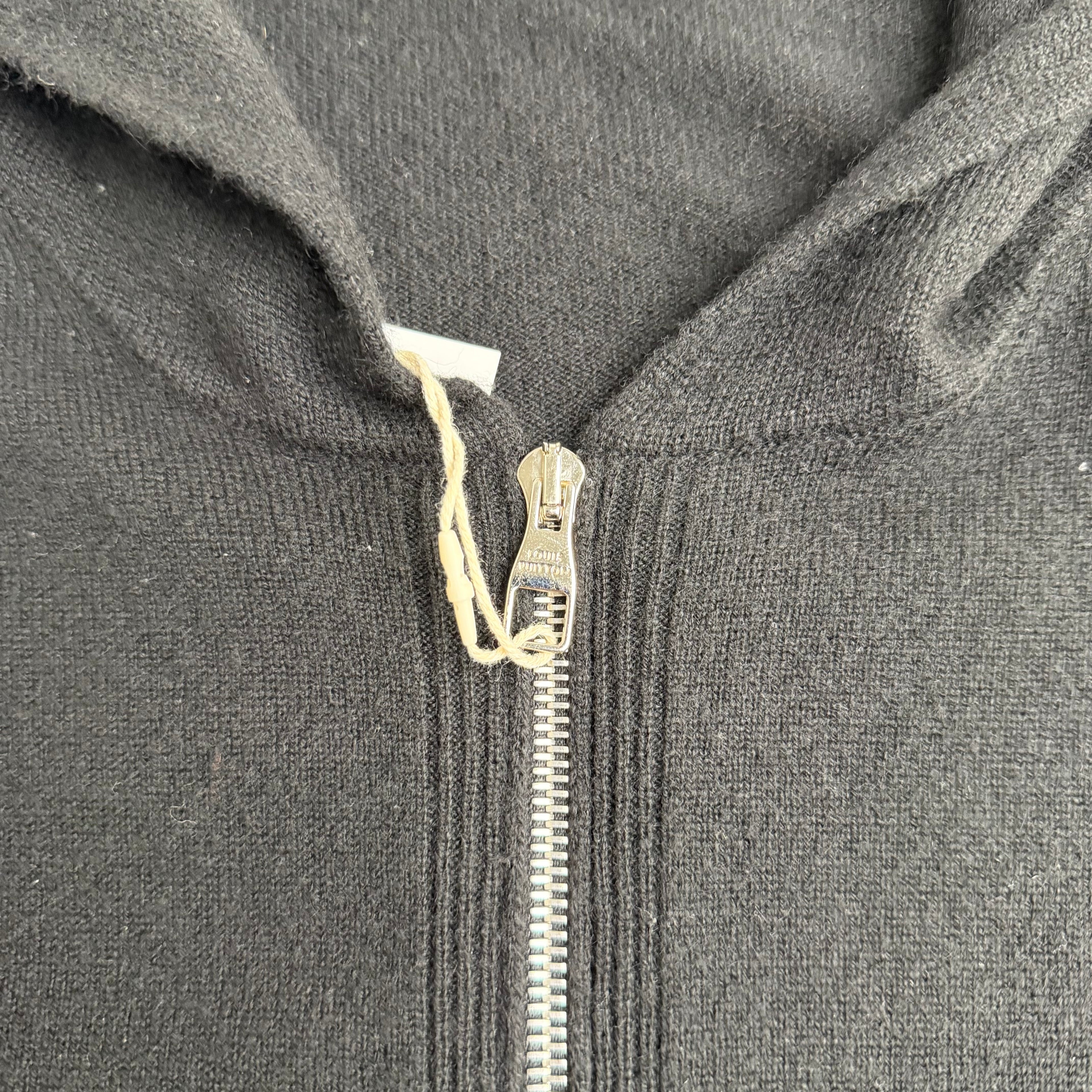 Louis Vuitton hættetrøje (Str. M)