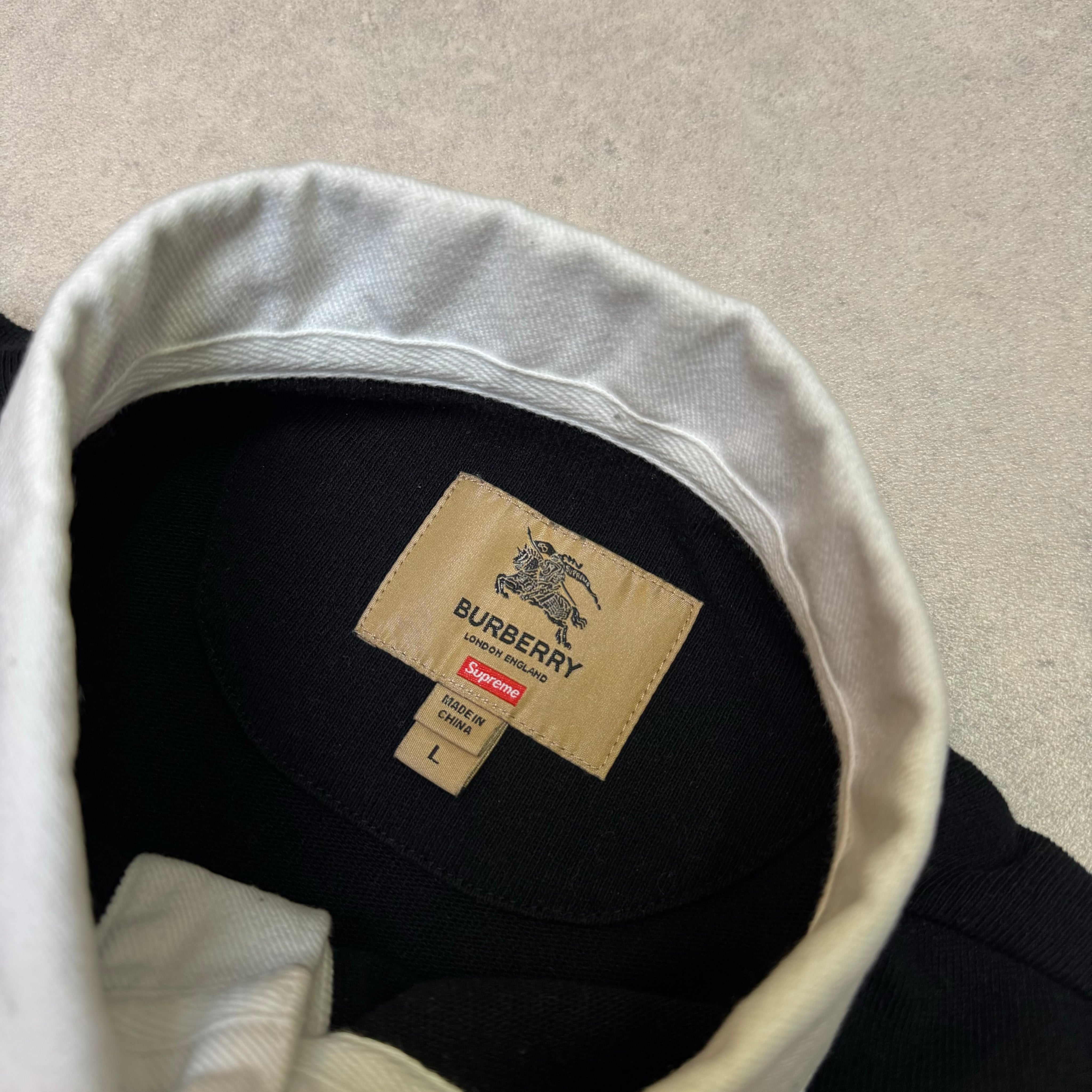 Supreme x Burberry Polo (Str. L)