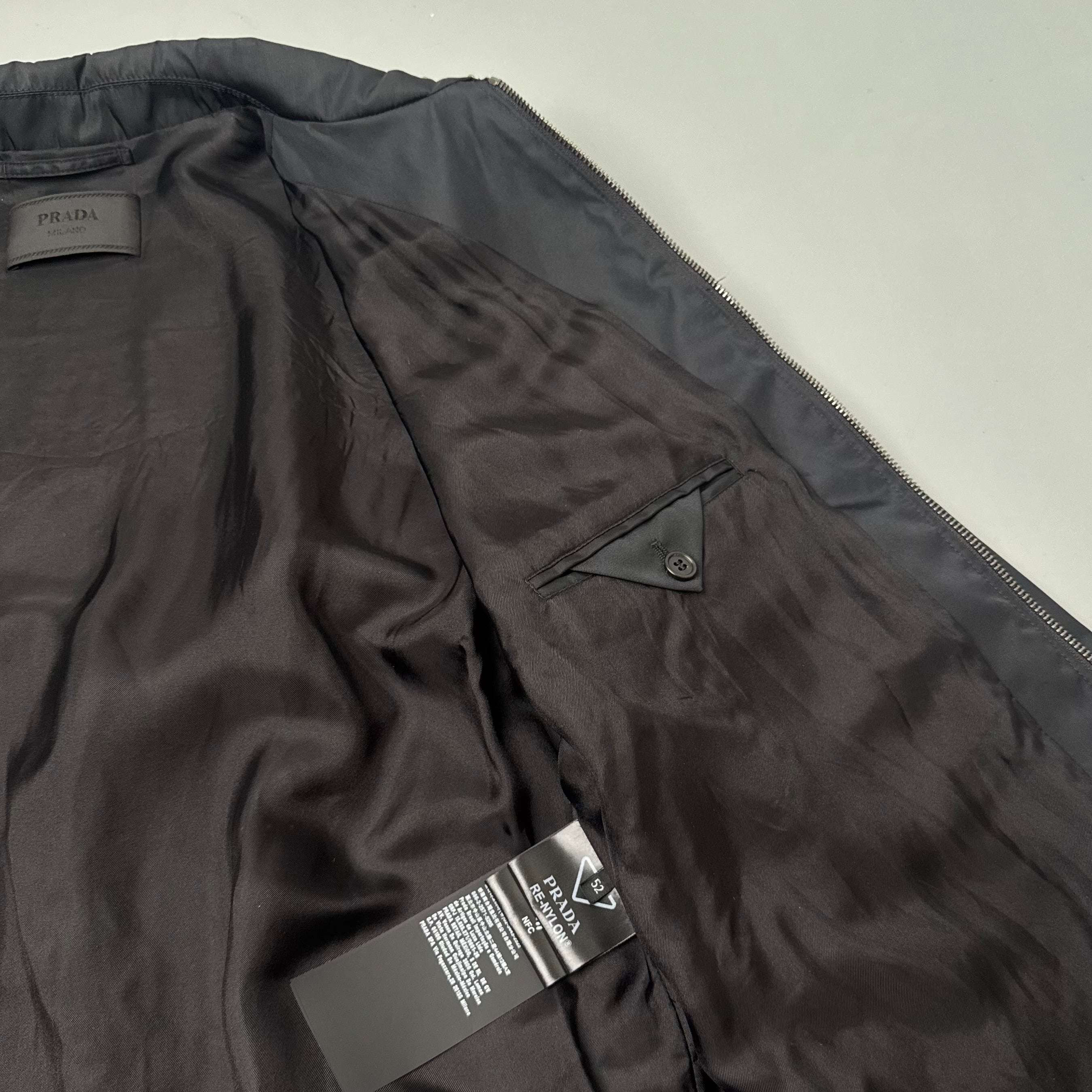 Prada jakke (Str. M)