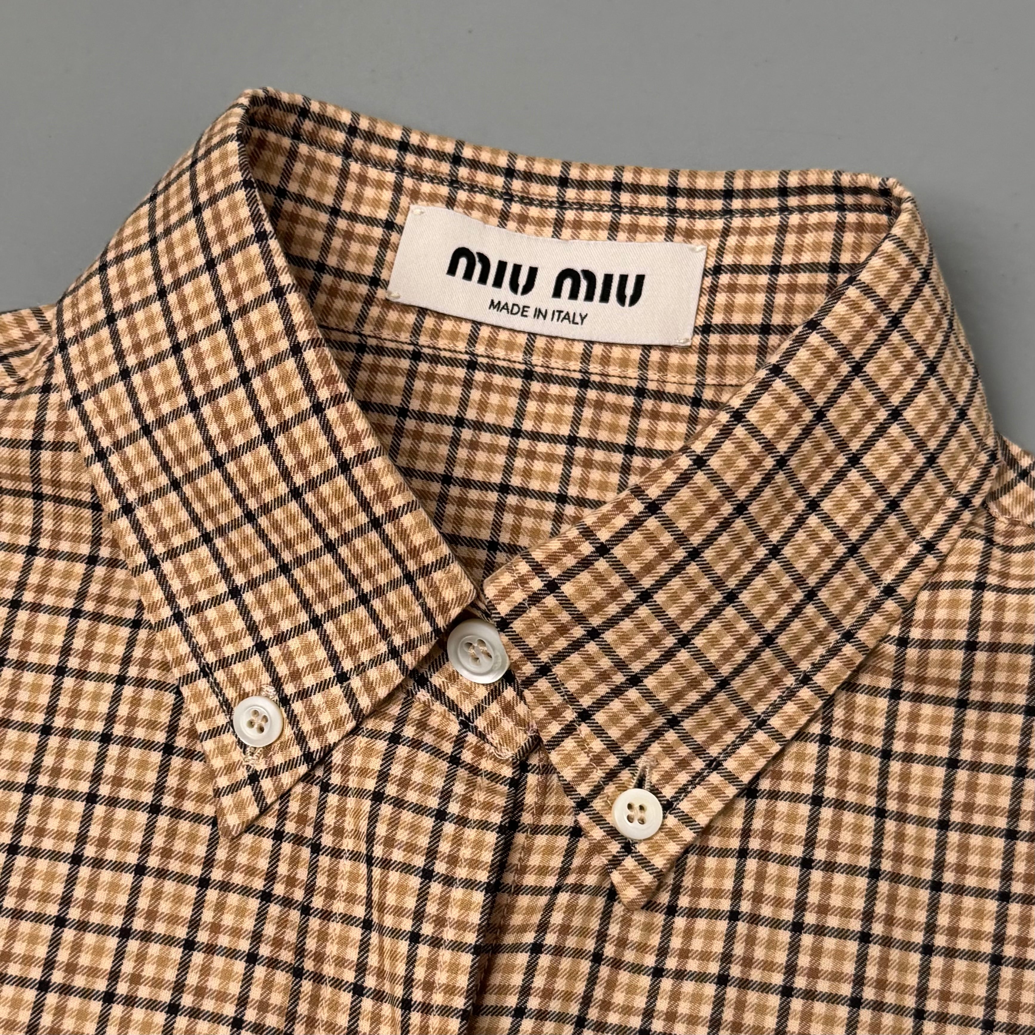 MIU MIU skjorte (Str. 38)