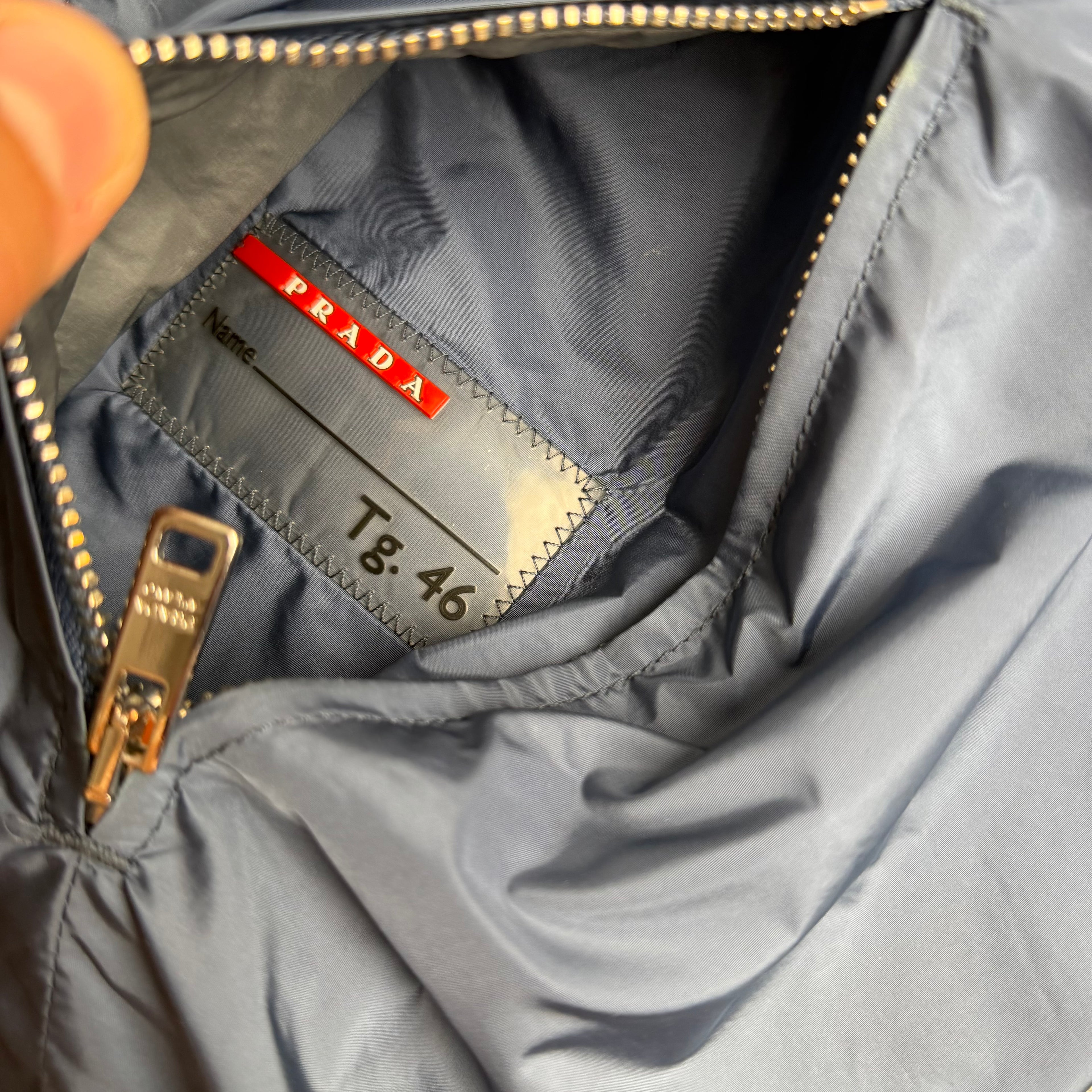 Prada jakke (Str. 46)