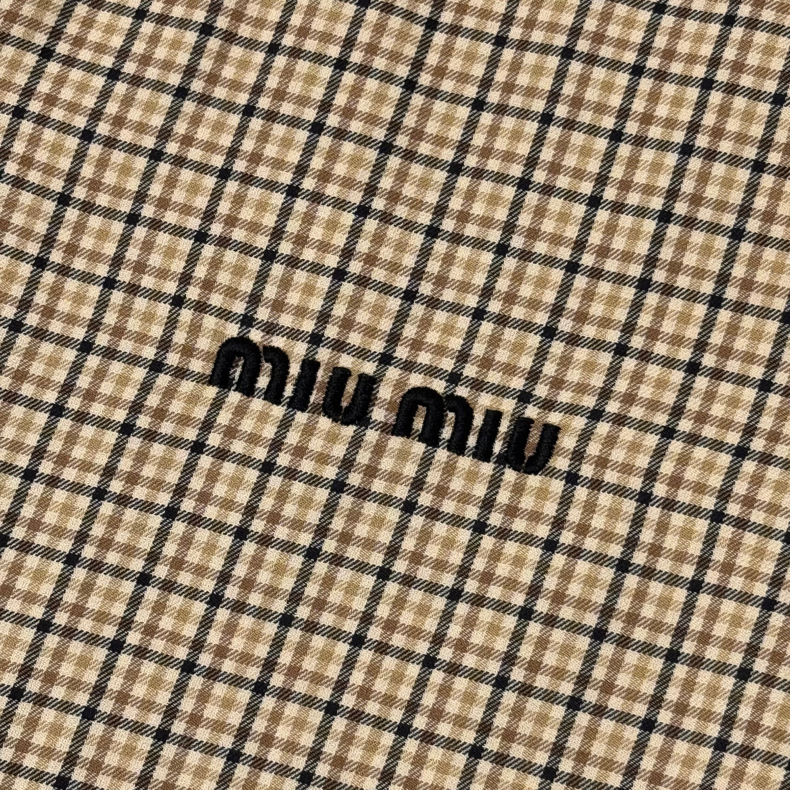 MIU MIU skjorte (Str. 38)