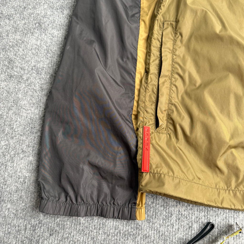 Prada jakke (Str. Xl)