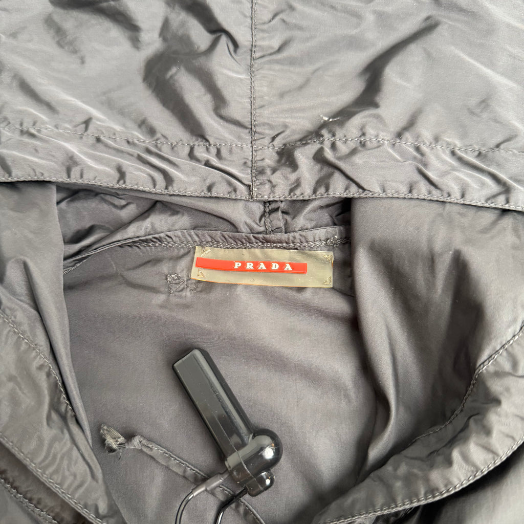 Prada jakke (Str. Xl)
