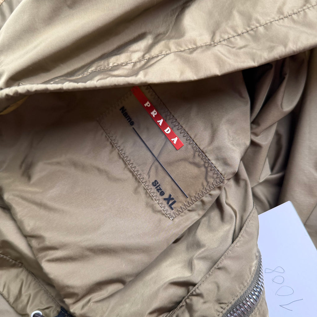 Prada jakke (Str. Xl)