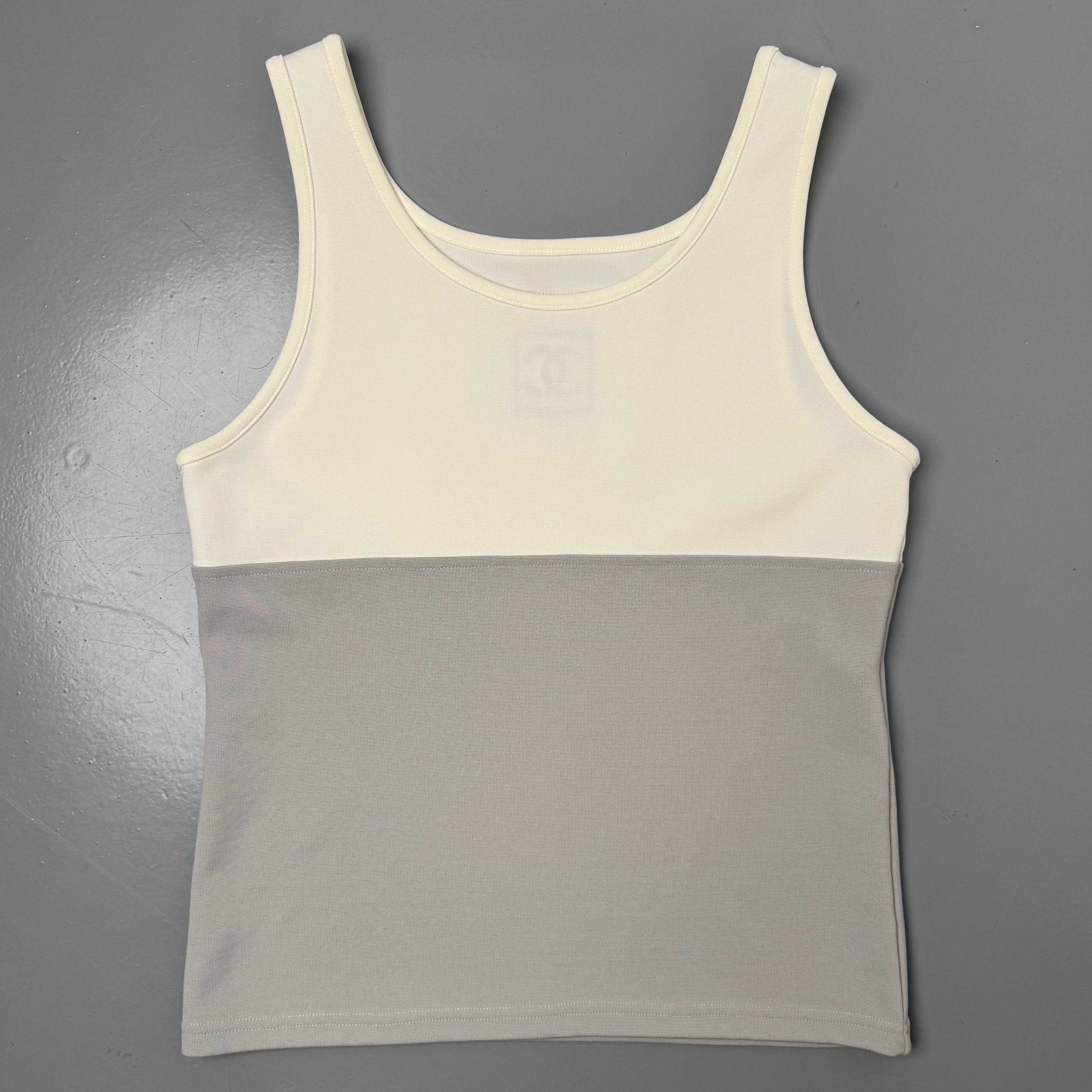 Chanel top (Str. 44)