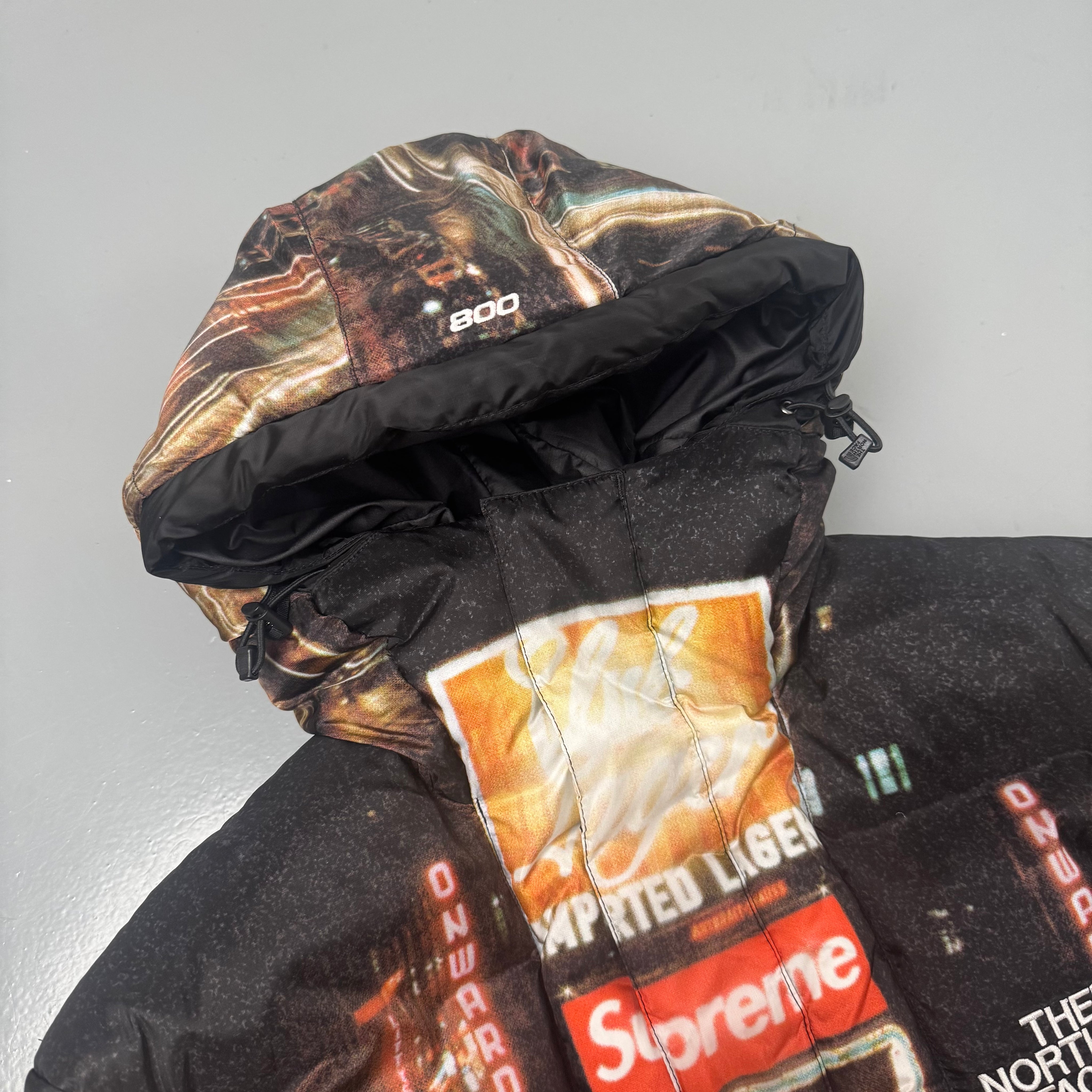 Supreme x The North Face jakke (Str. S & L)
