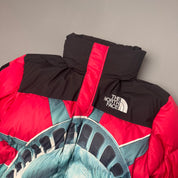 Supreme x The North Face jakke (Str. S & M)
