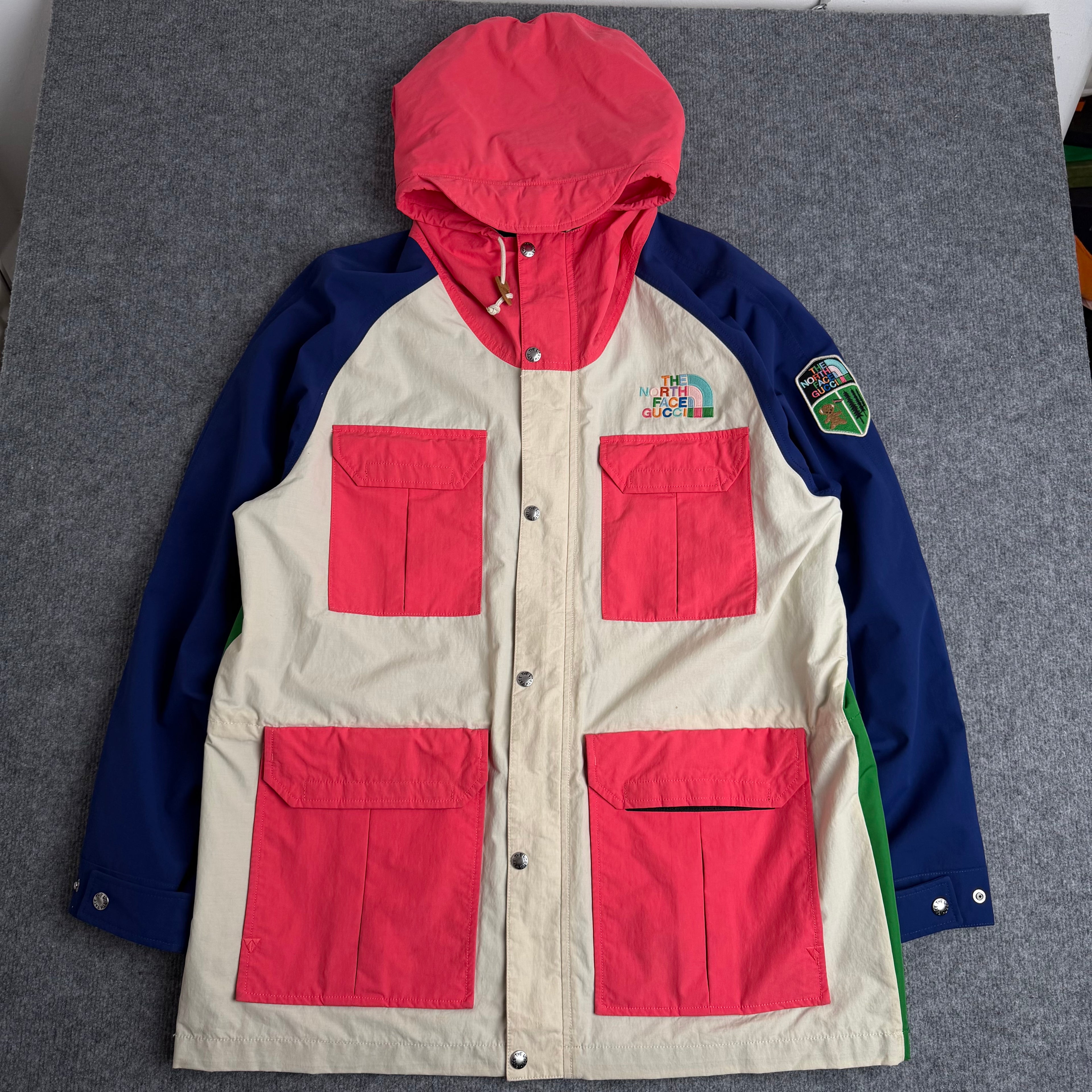 Gucci x The North Face jakke (Str. XL)