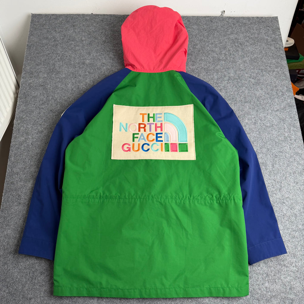 Gucci x The North Face jakke (Str. XL)