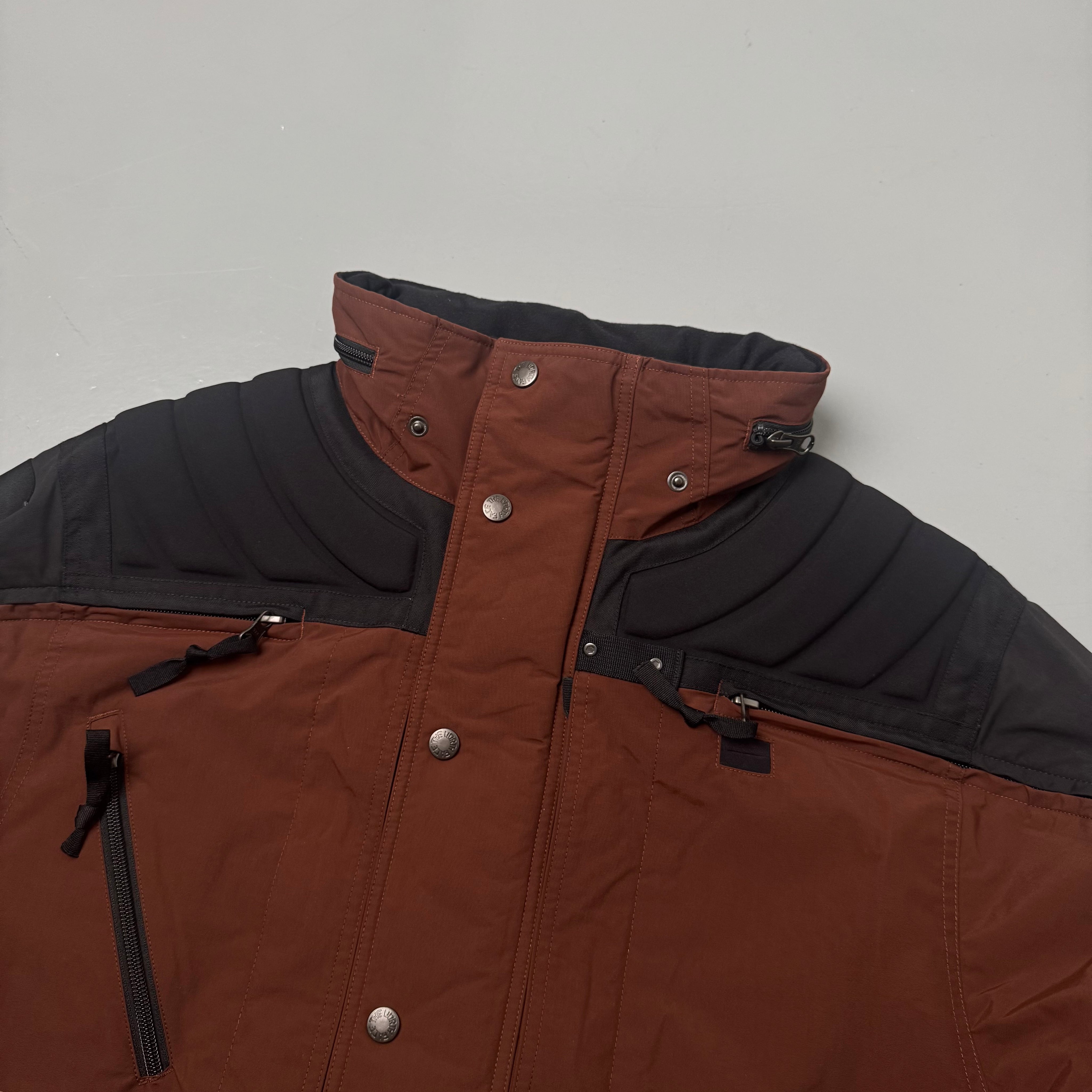 Supreme x The North Face jakke (Str. M)