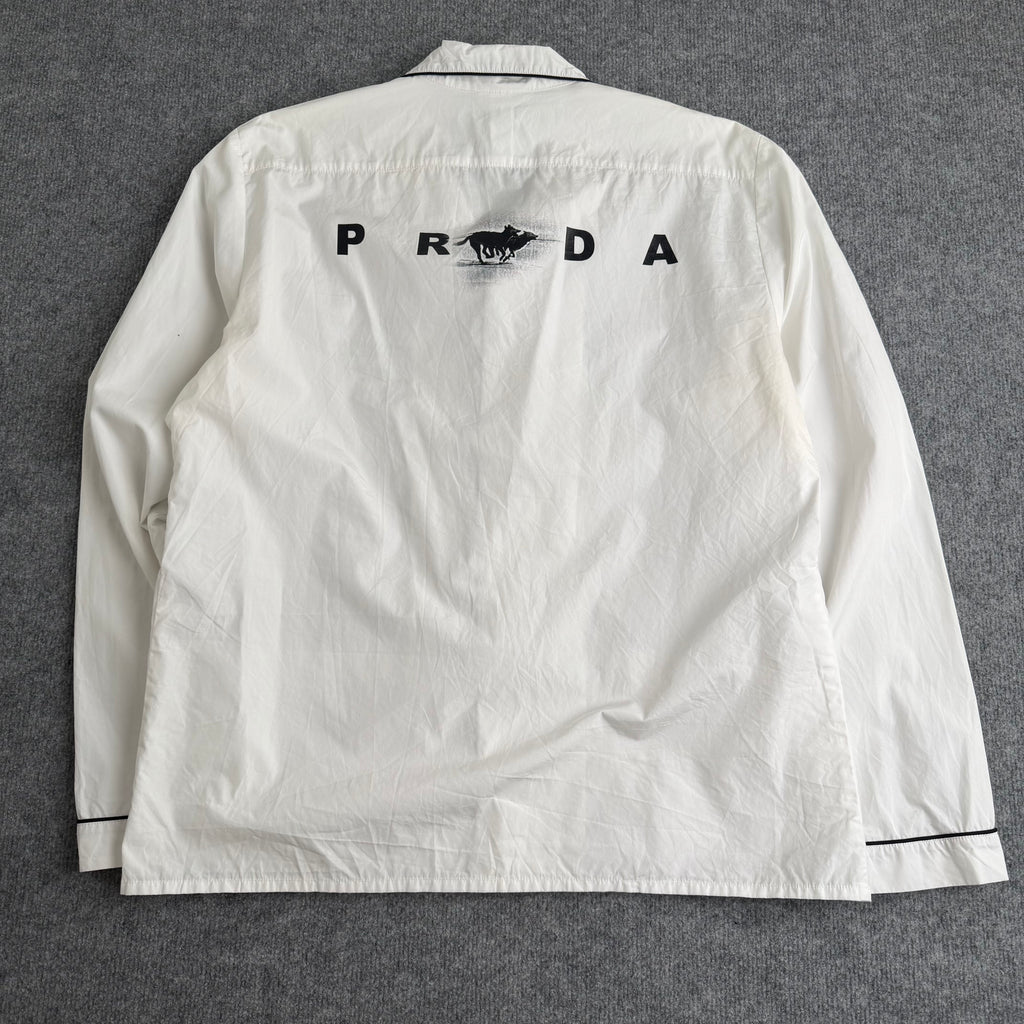 Prada skjorte (Str. XL)