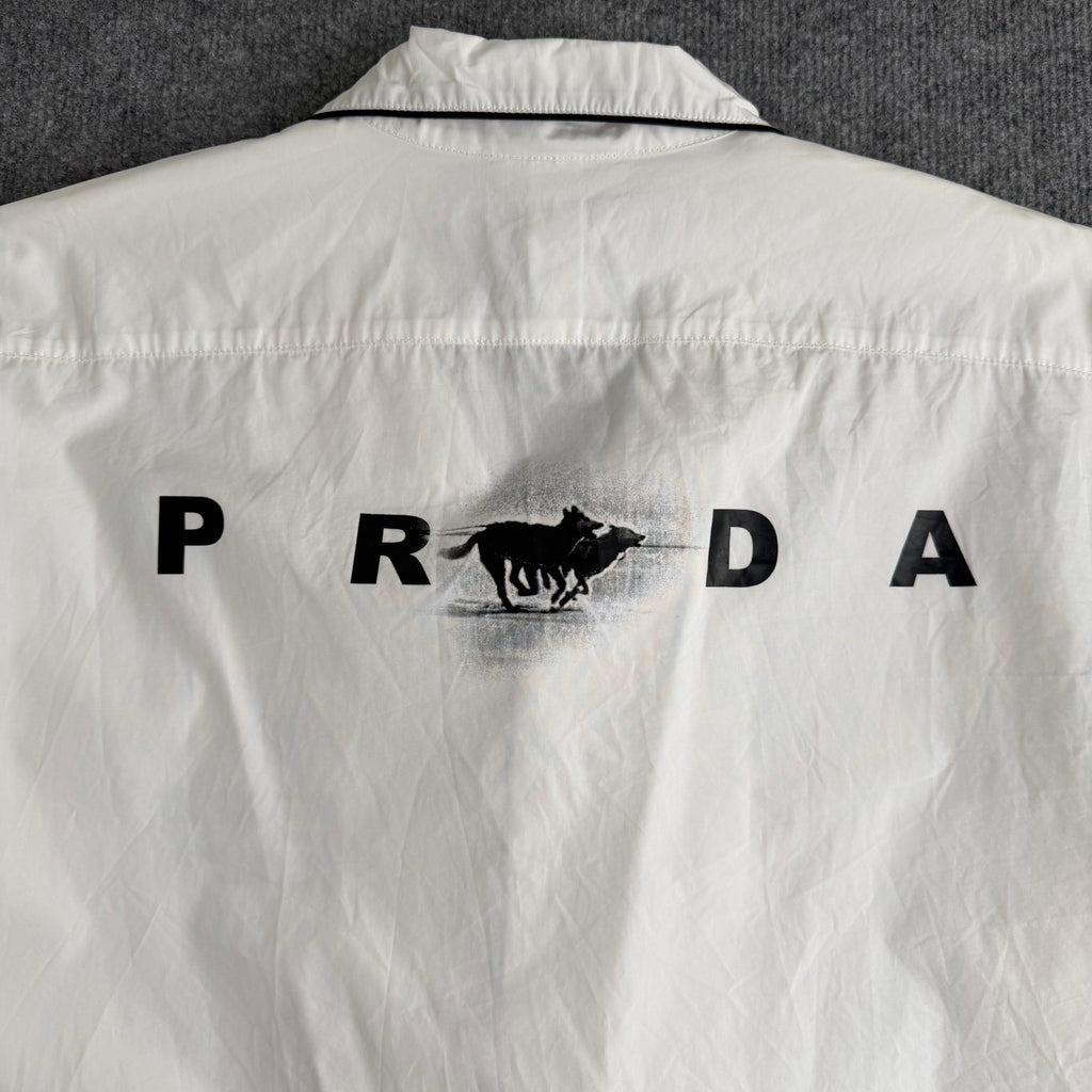 Prada skjorte (Str. XL)