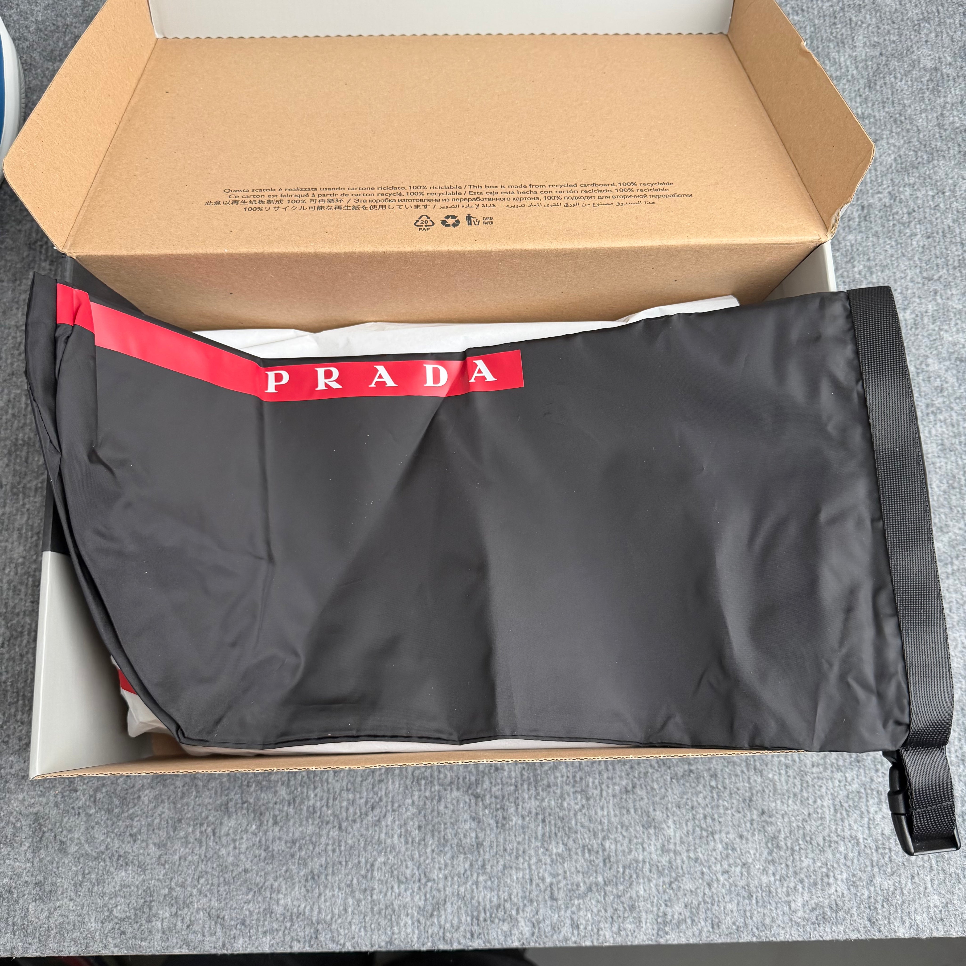 Prada Cups (Str. 44,5)
