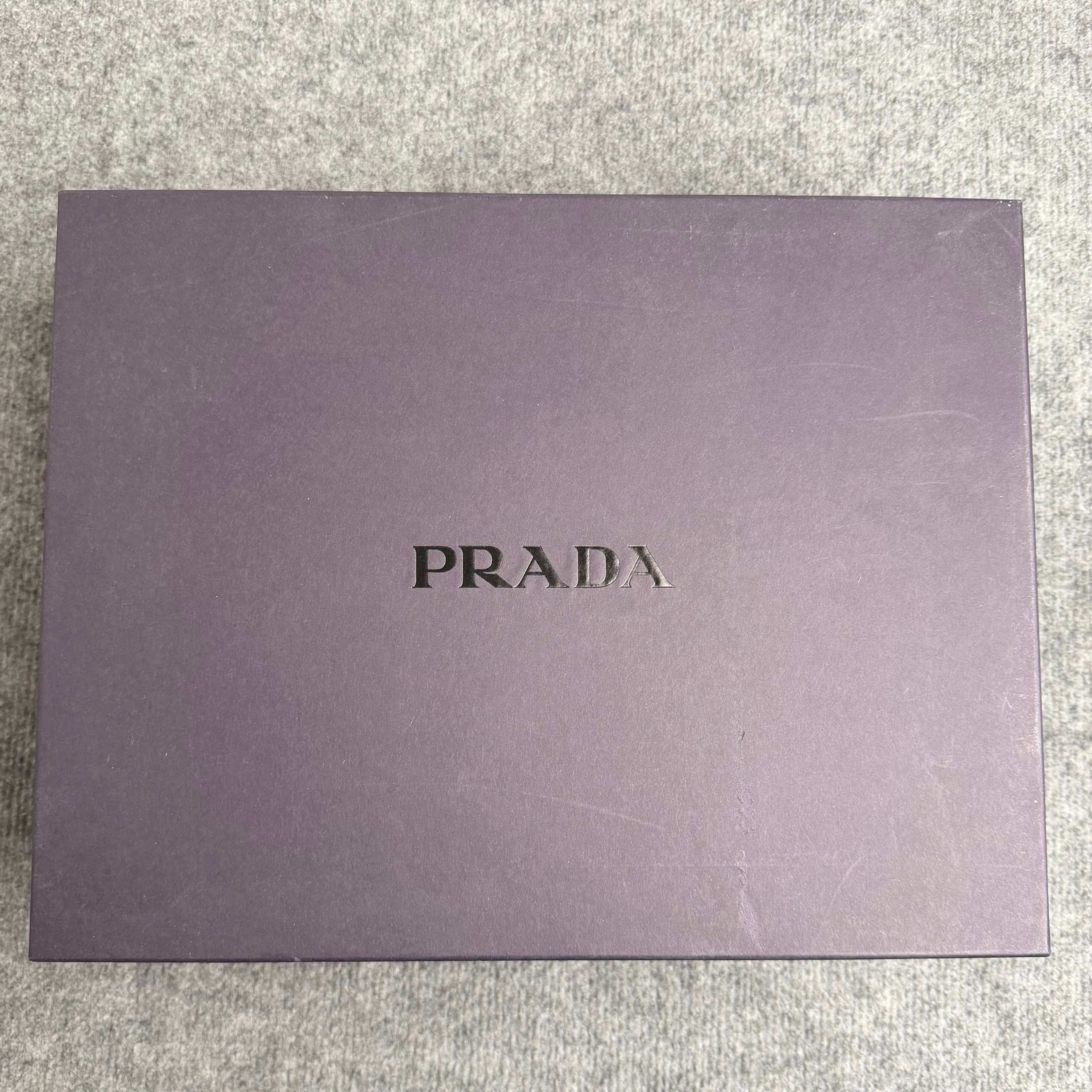Prada Cups (Str. 45,5)