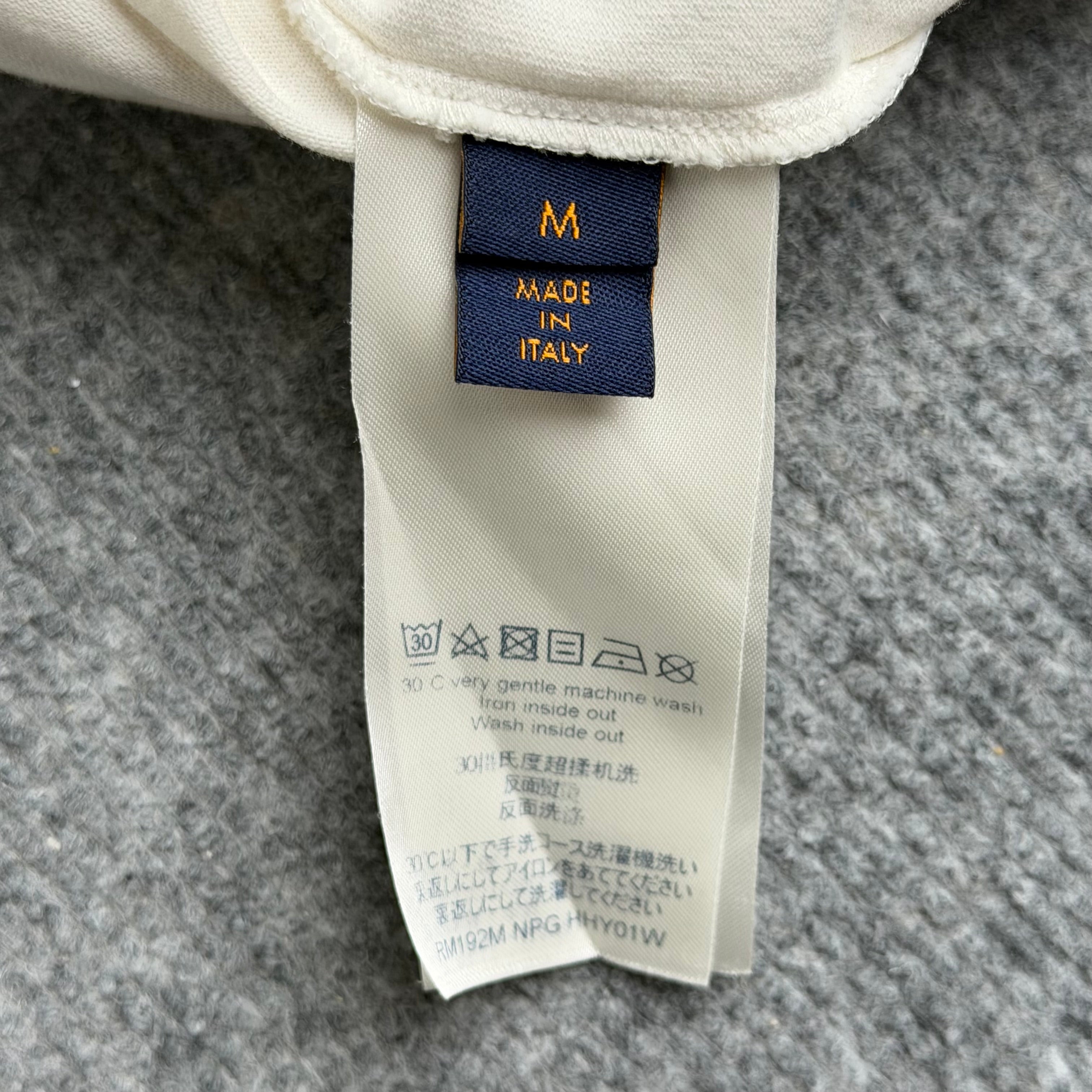 Louis Vuitton t-shirt (Str. M)