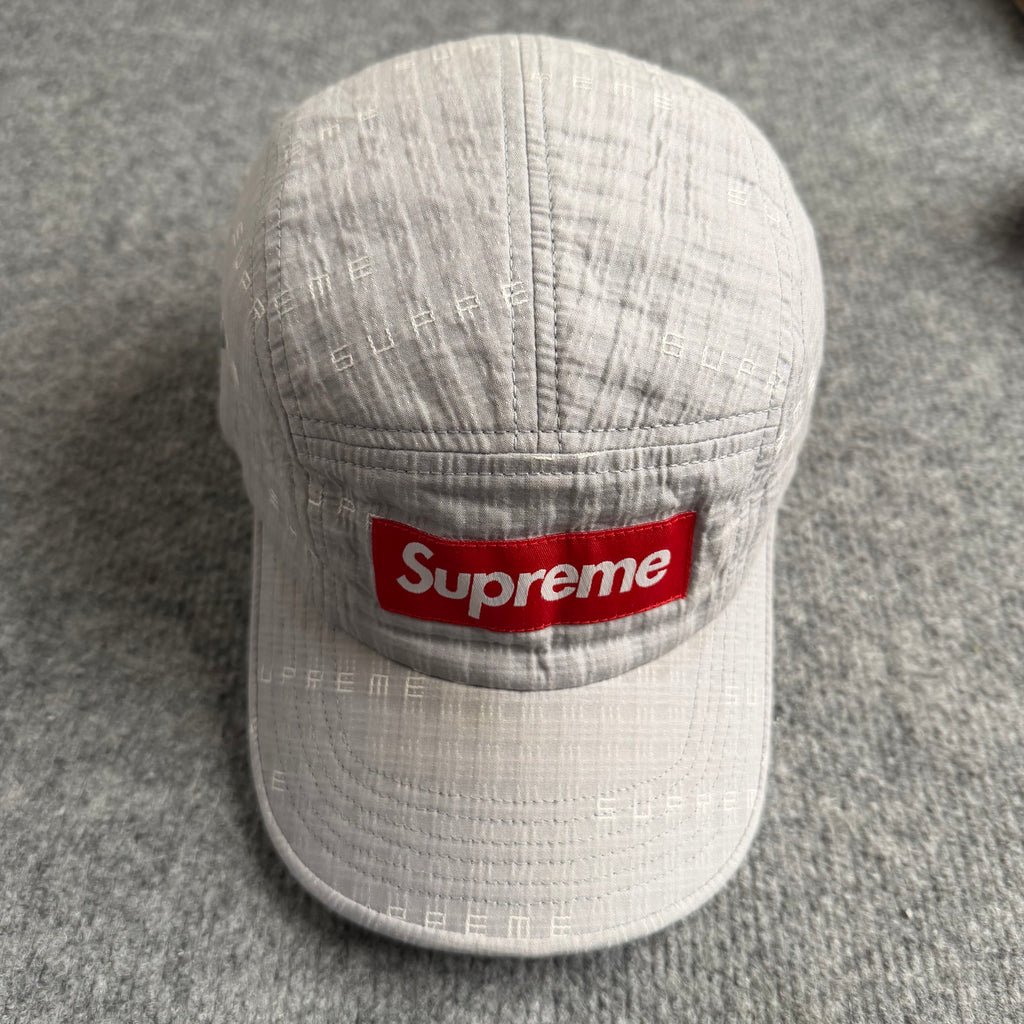 Supreme kasket