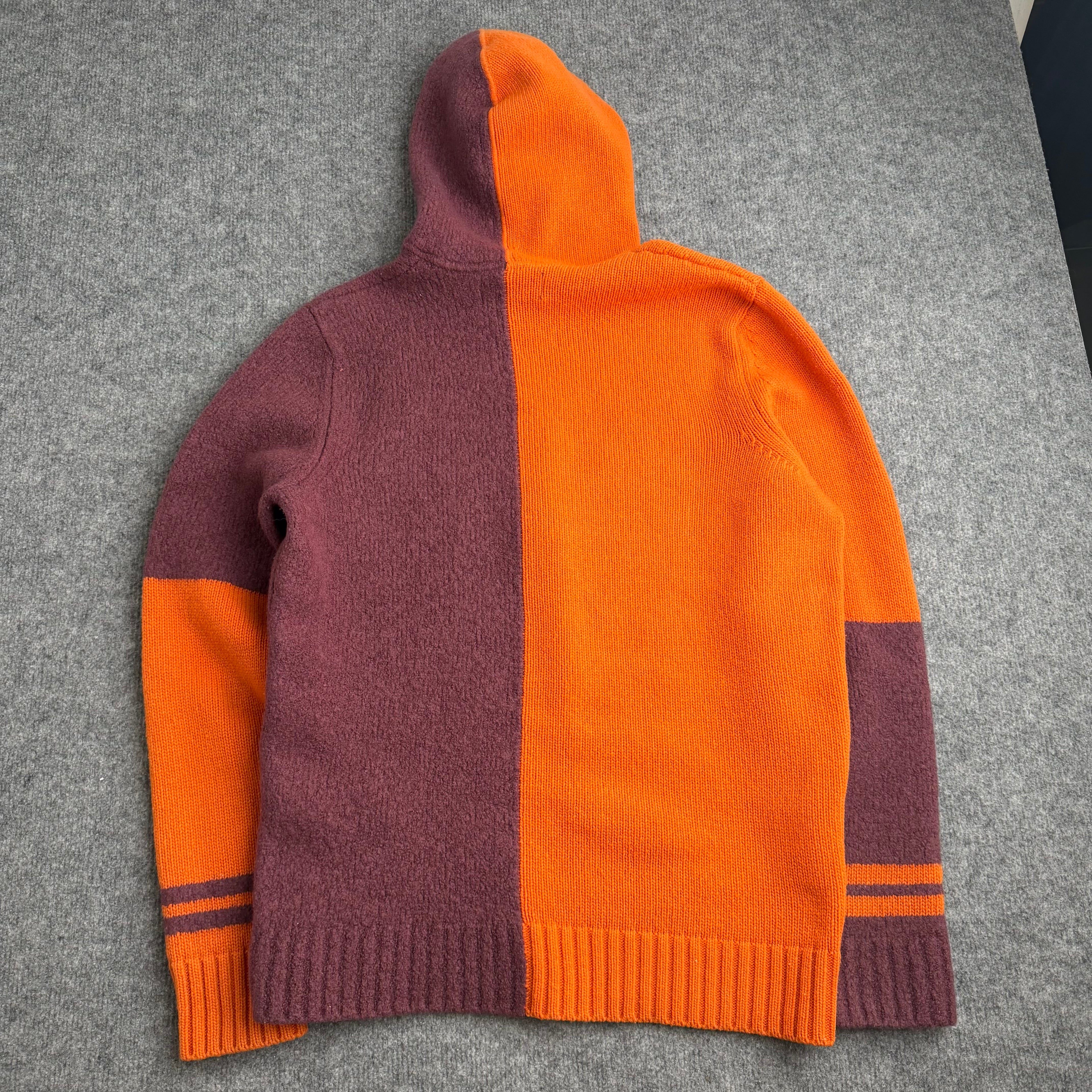 Stone Island hoodie (Str. S)
