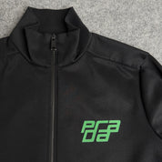 Prada Zip (Str. S)