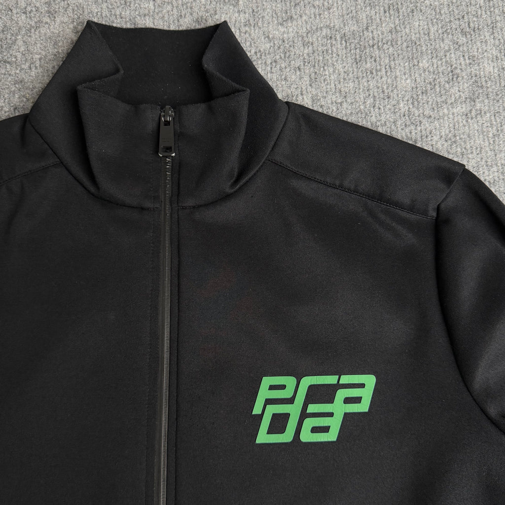 Prada Zip (Str. S)