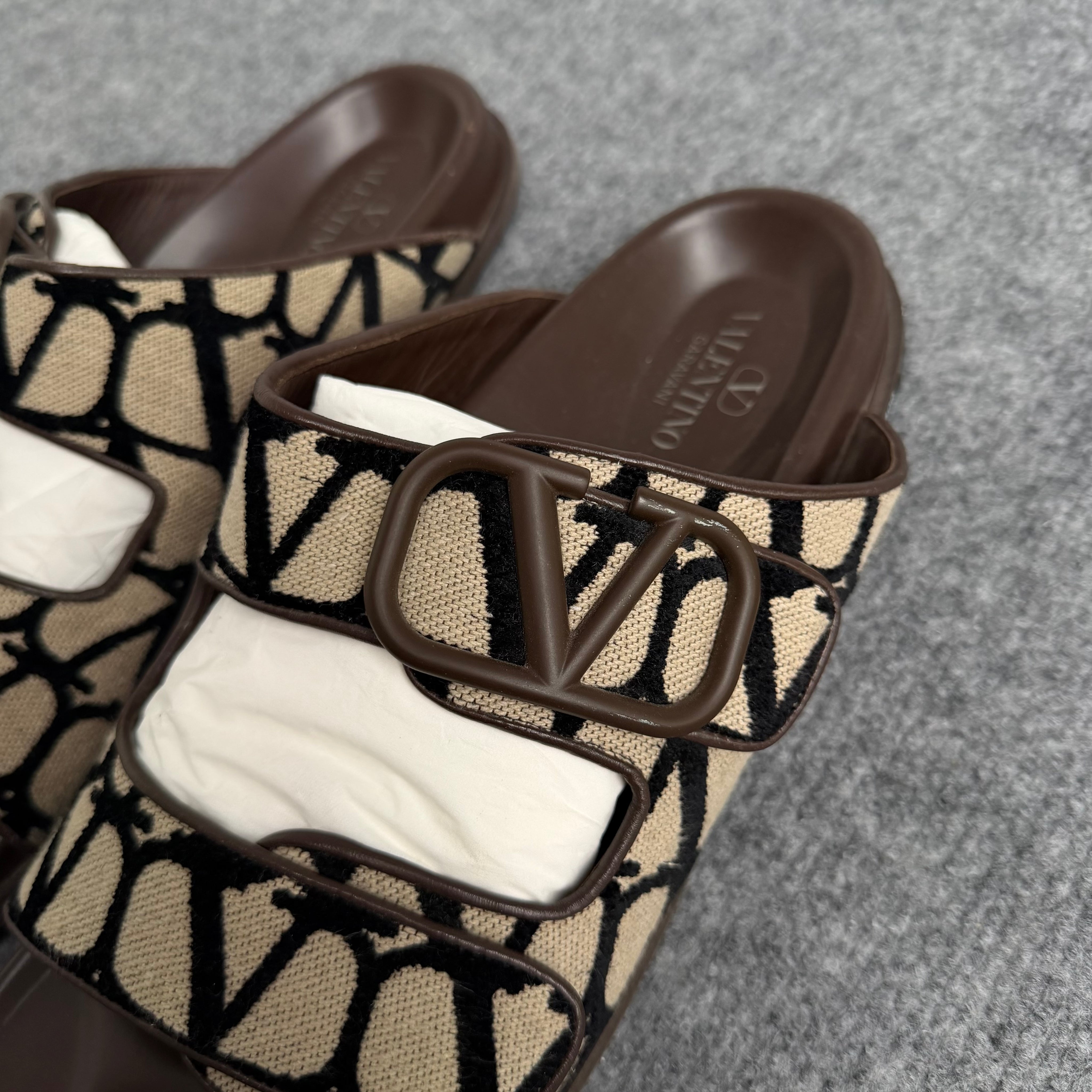 Valentino sandaler (Str. 44)