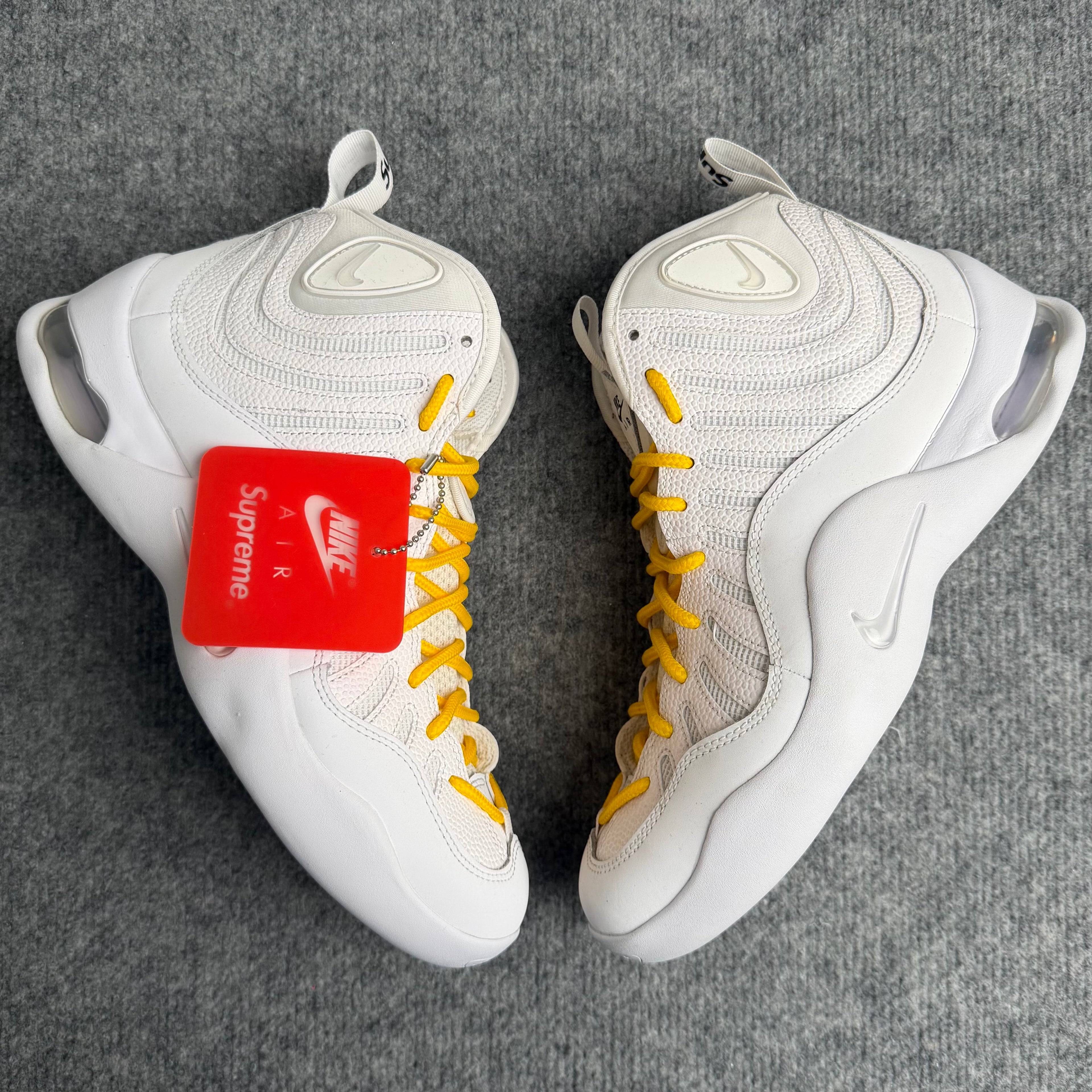 Supreme x Nike sko (Str. 41)