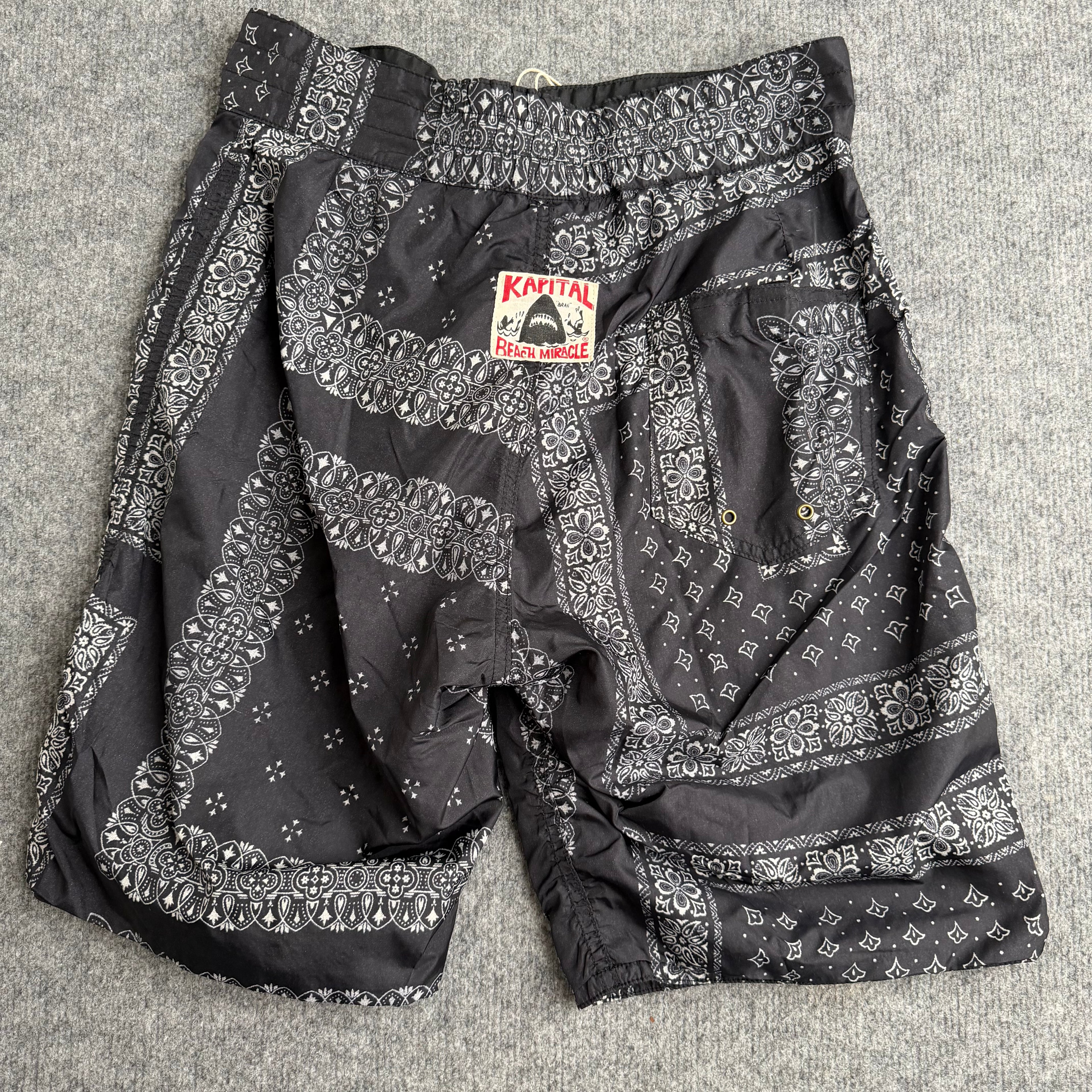 Kapital shorts (Str. S)