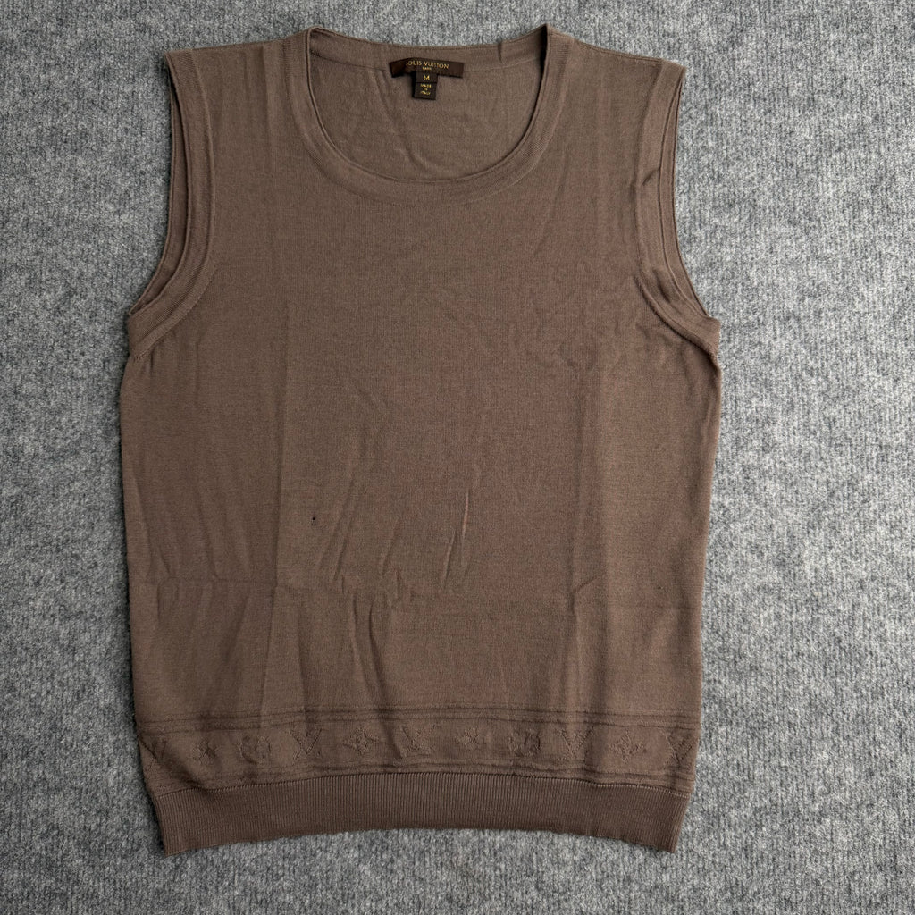 Louis Vuitton top (Str. M)