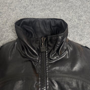 Chanel jakke (Str. 36)