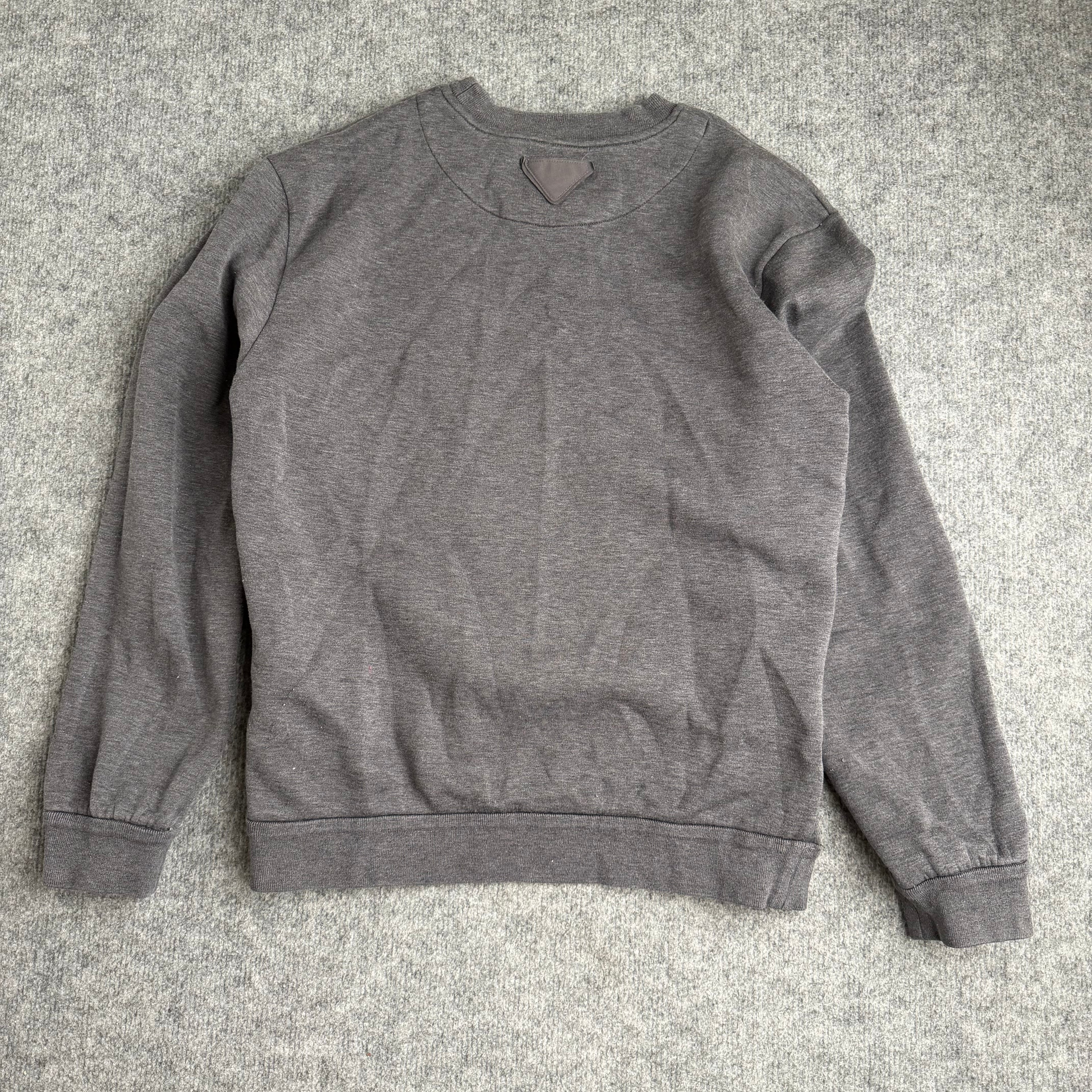 Prada bluse (Str. M)