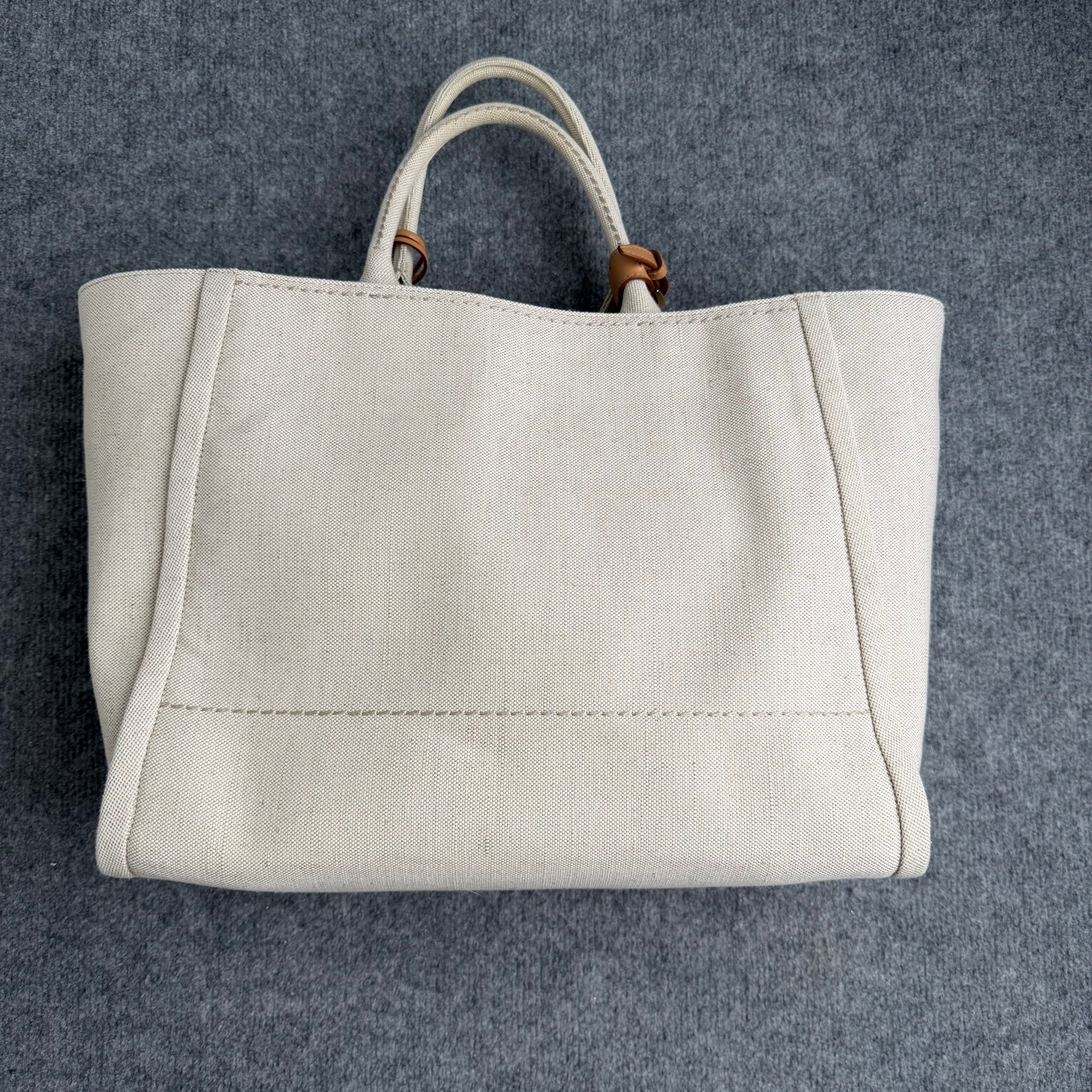 Prada taske