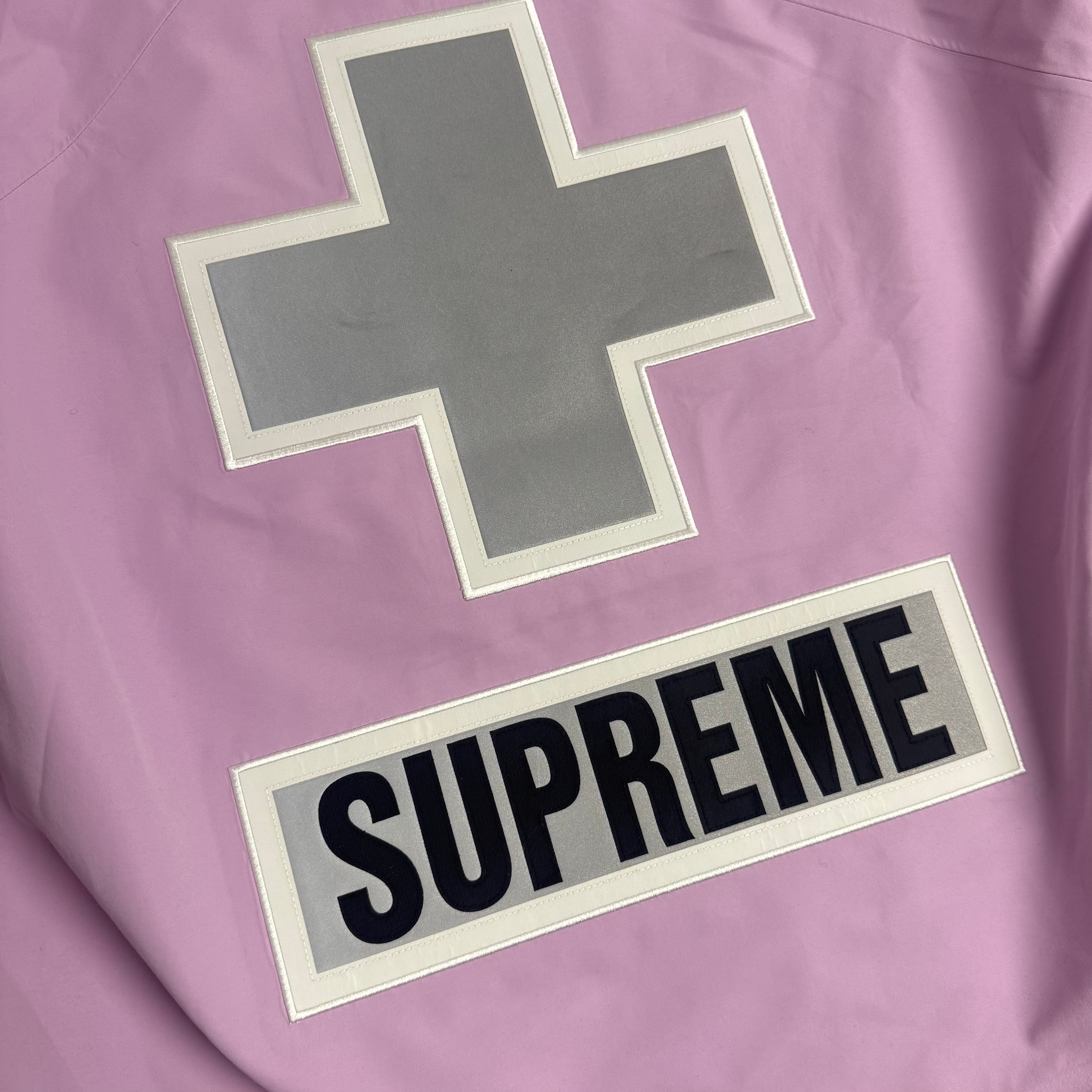 Supreme x The North Face jakke (Str. M)