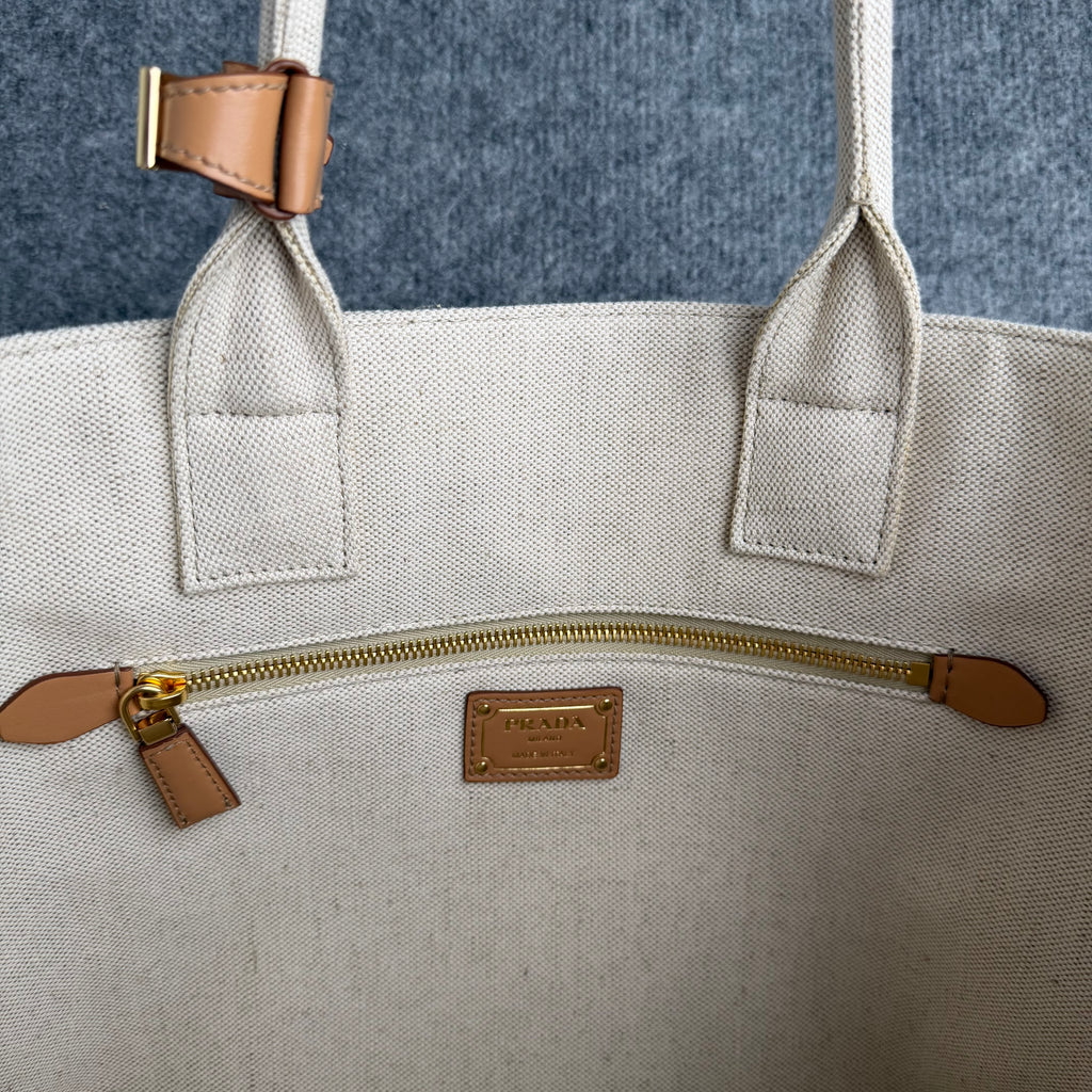 Prada taske