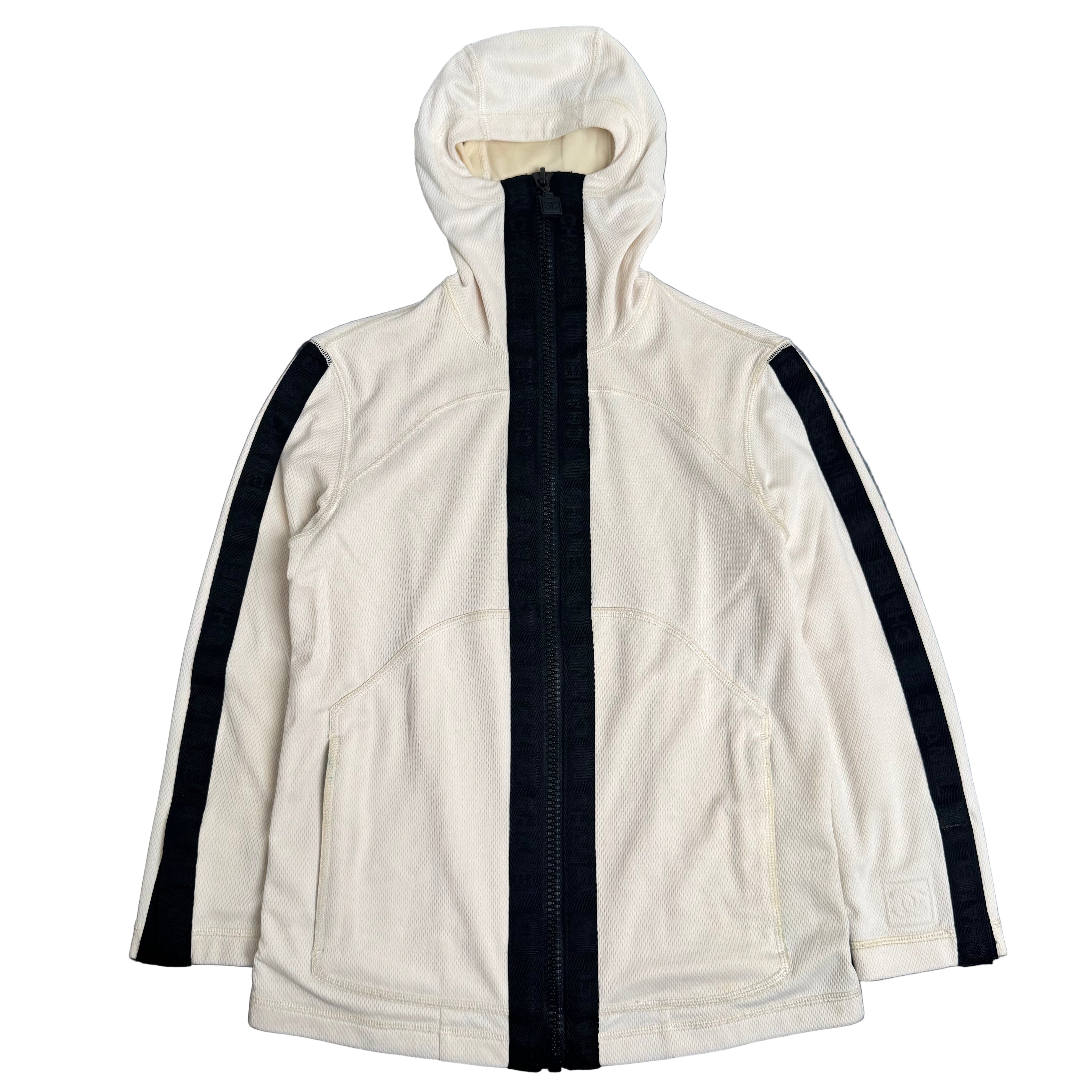 Chanel hættetrøje (Str. 36)