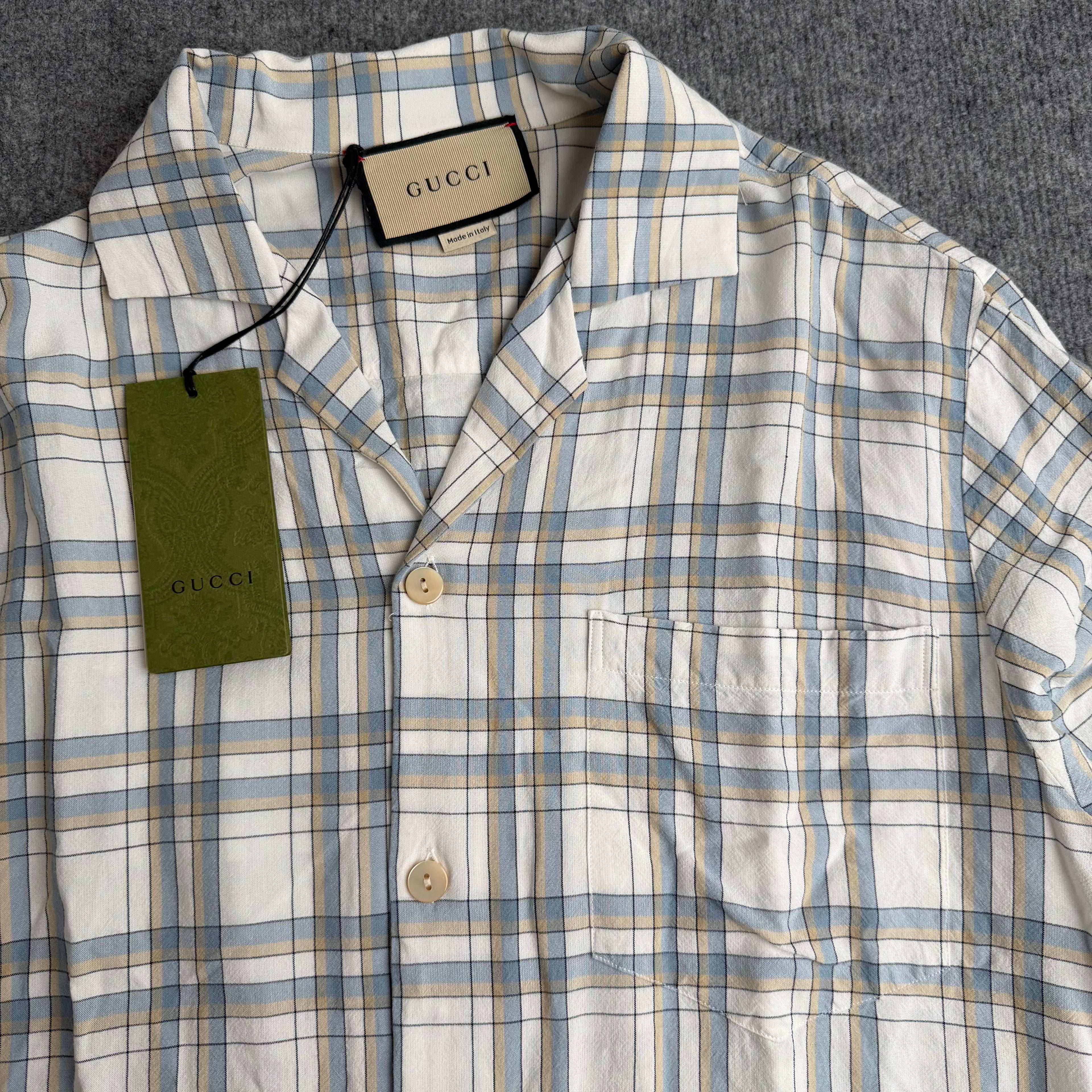Gucci skjorte (Str. M)