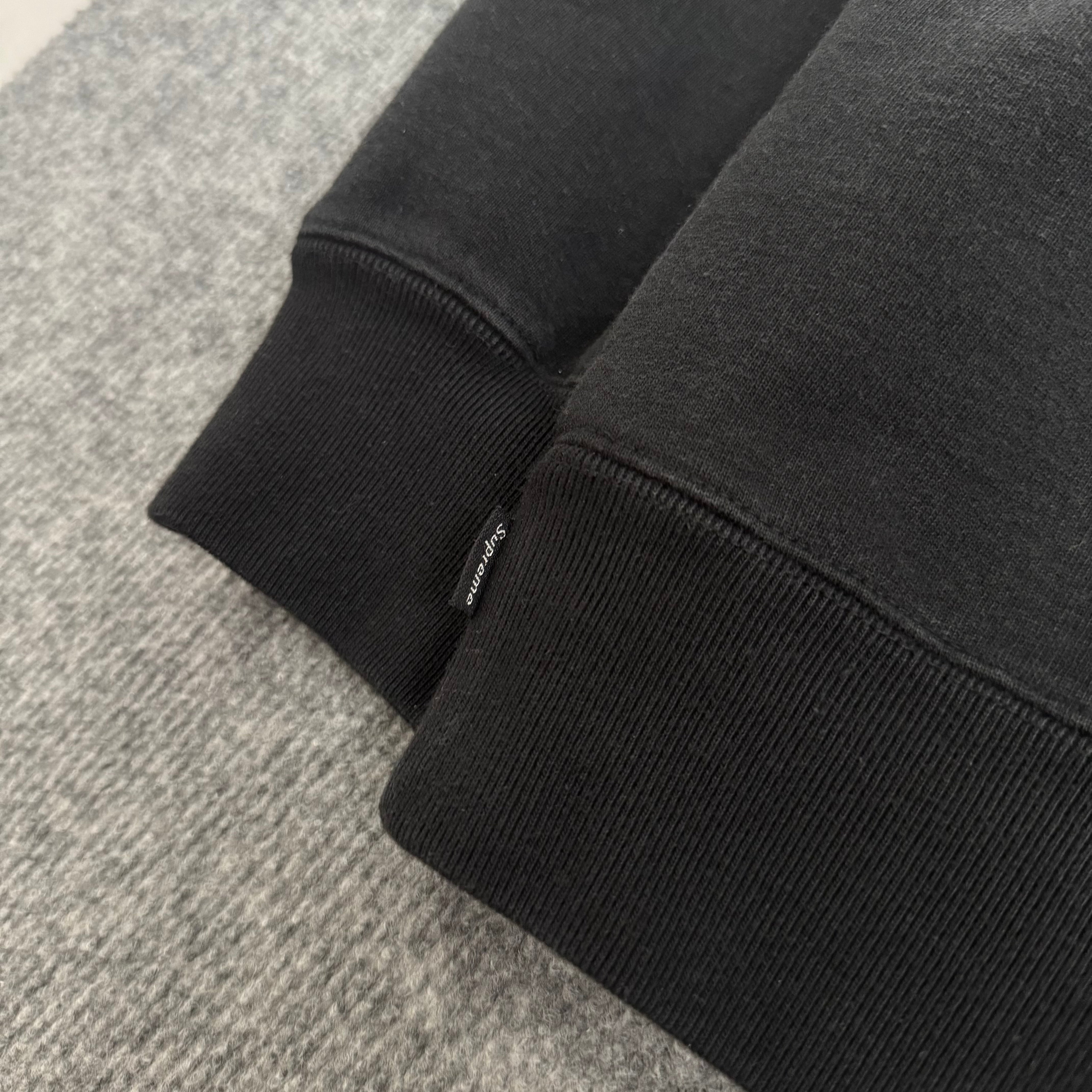 Supreme hættetrøje (Str. L)