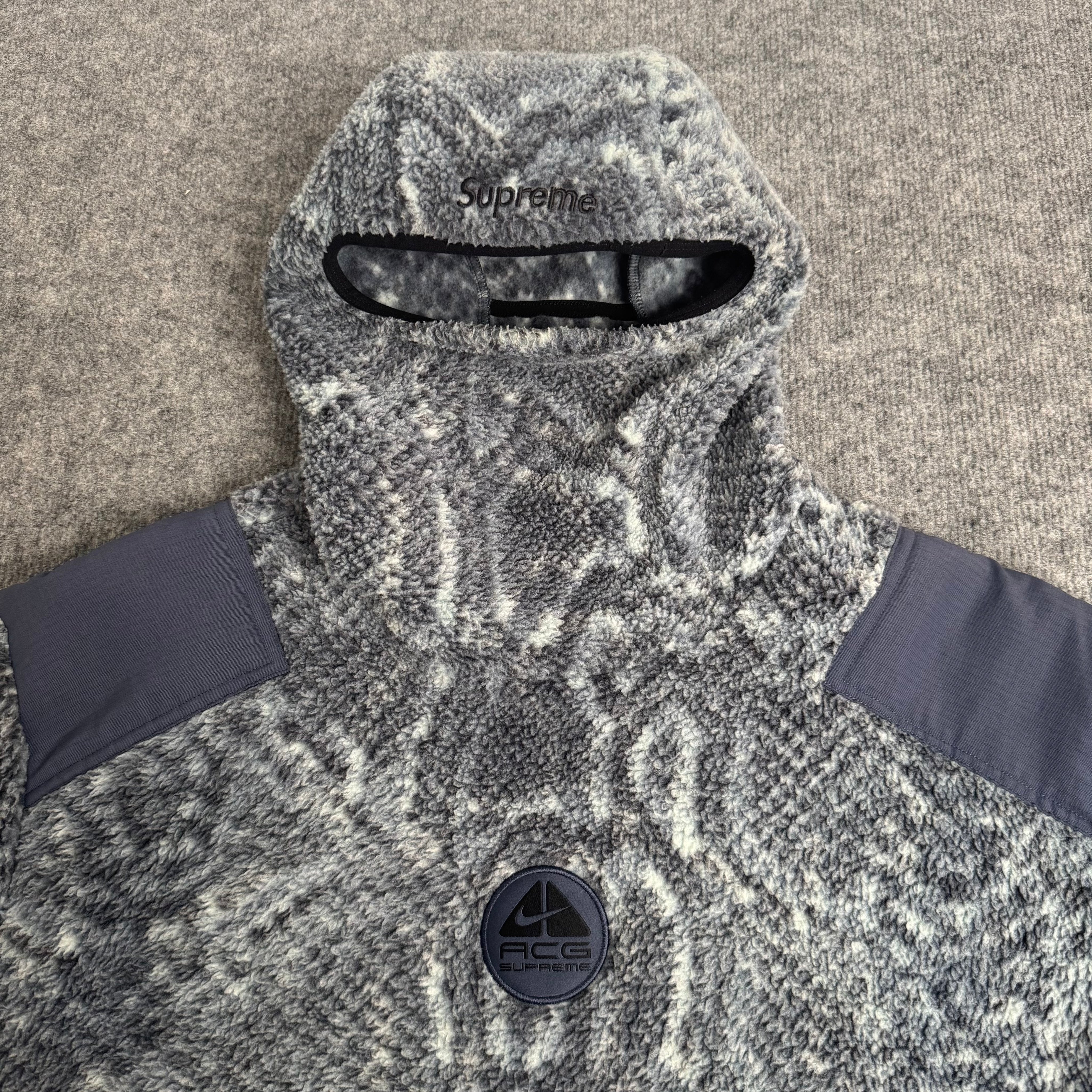 Supreme x Nike ACG fleece (Str. M)